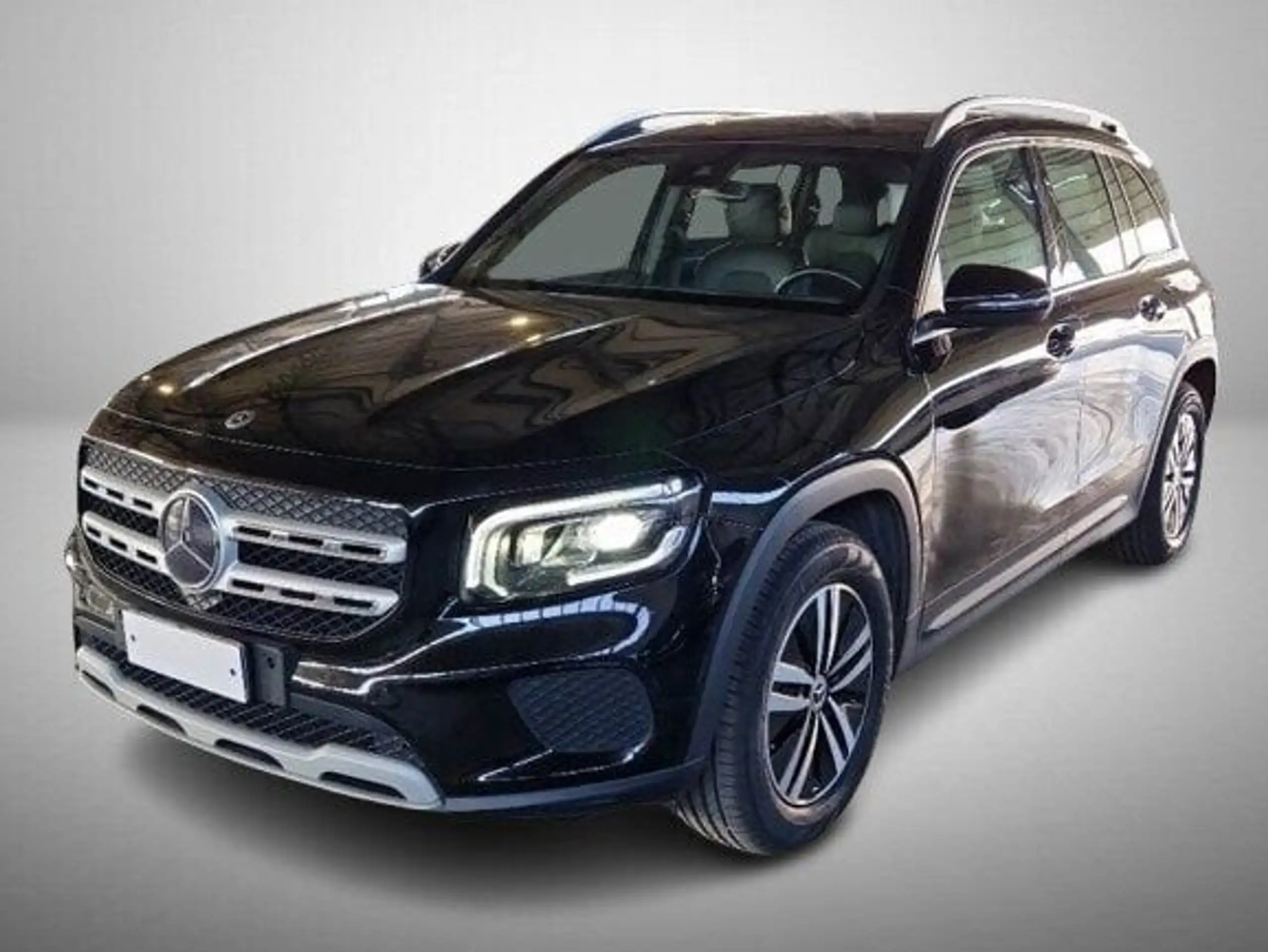 Mercedes-Benz GLB 200 2020