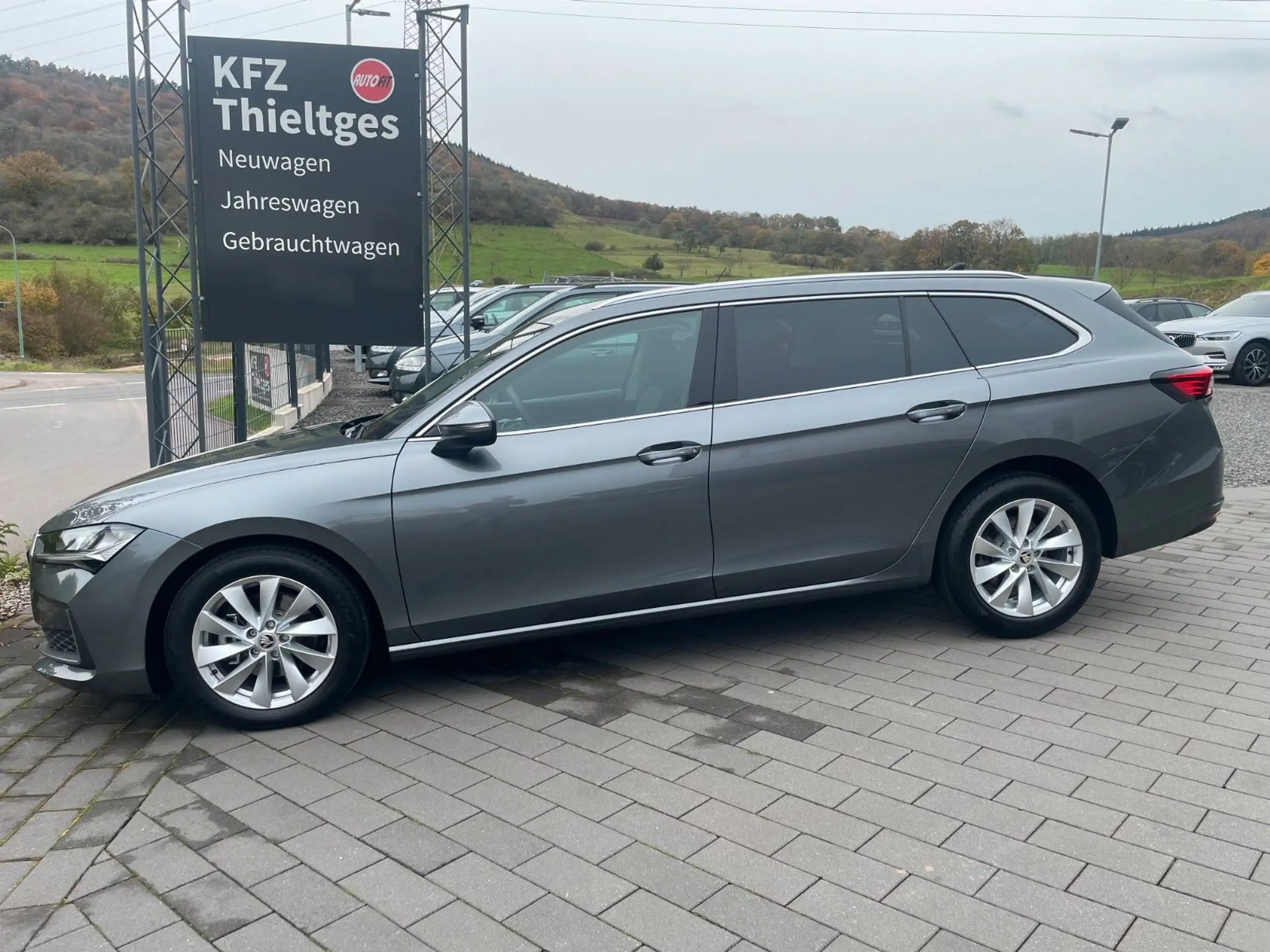 Skoda - Superb