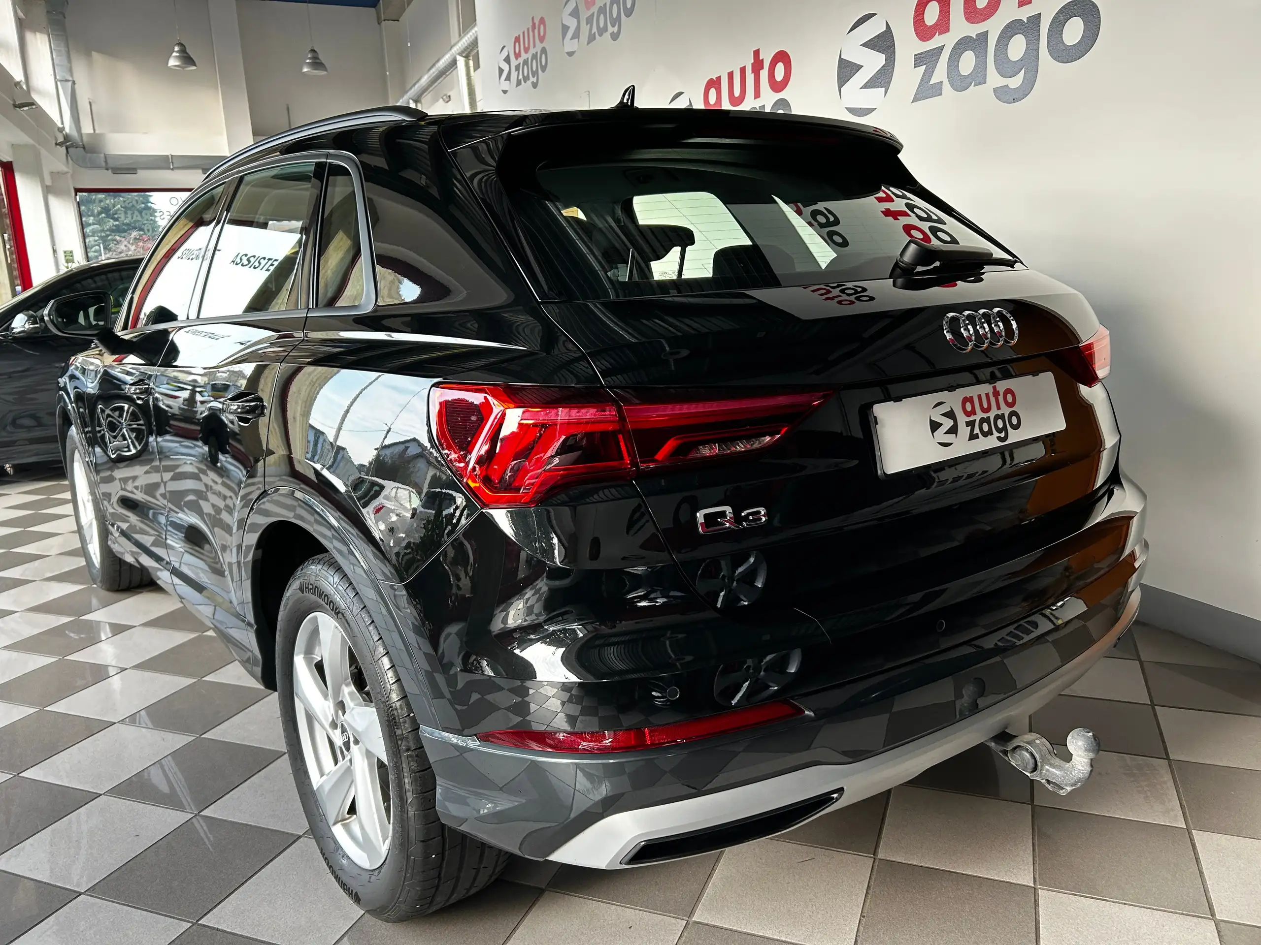 Audi - Q3