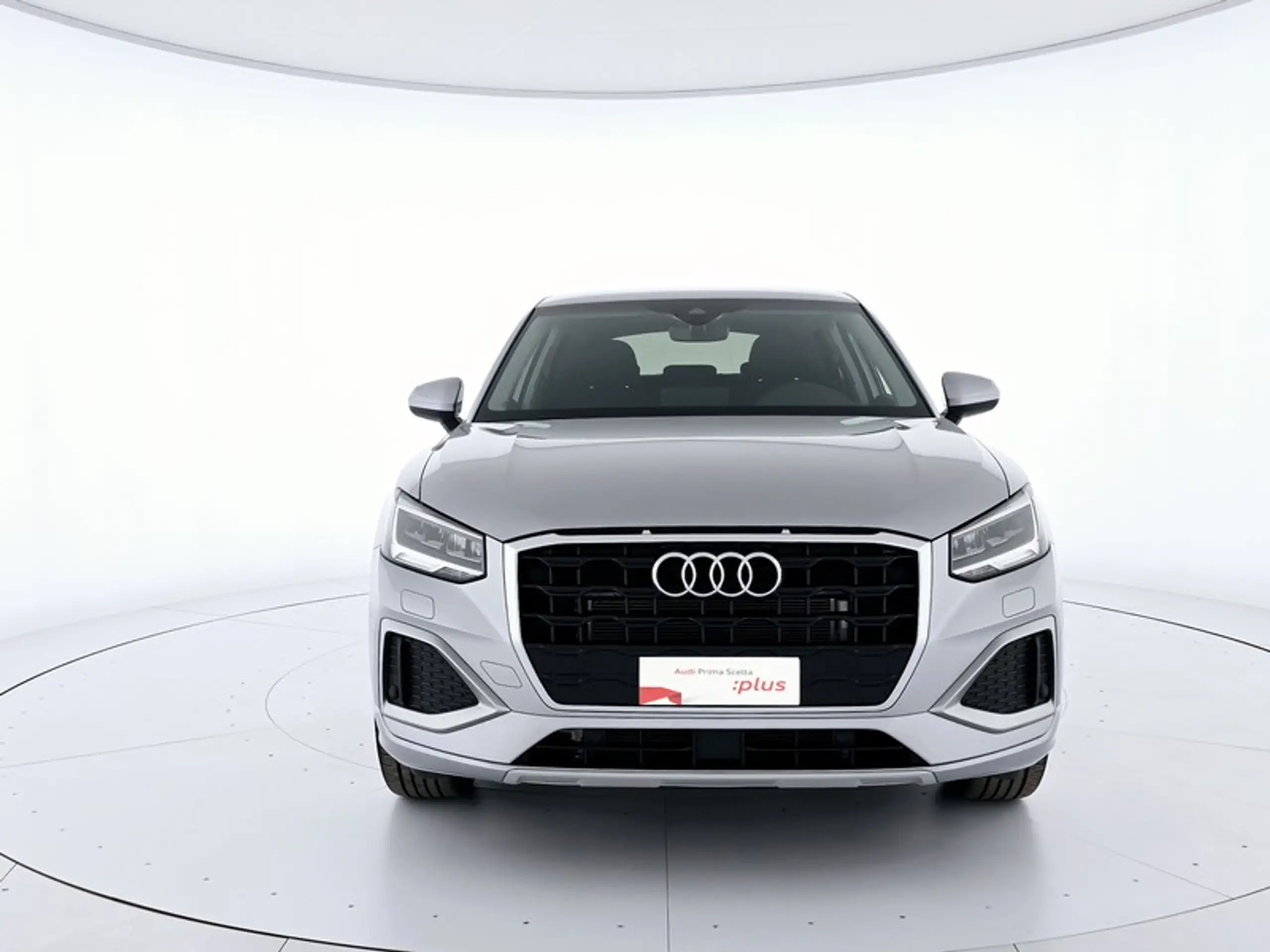 Audi - Q2