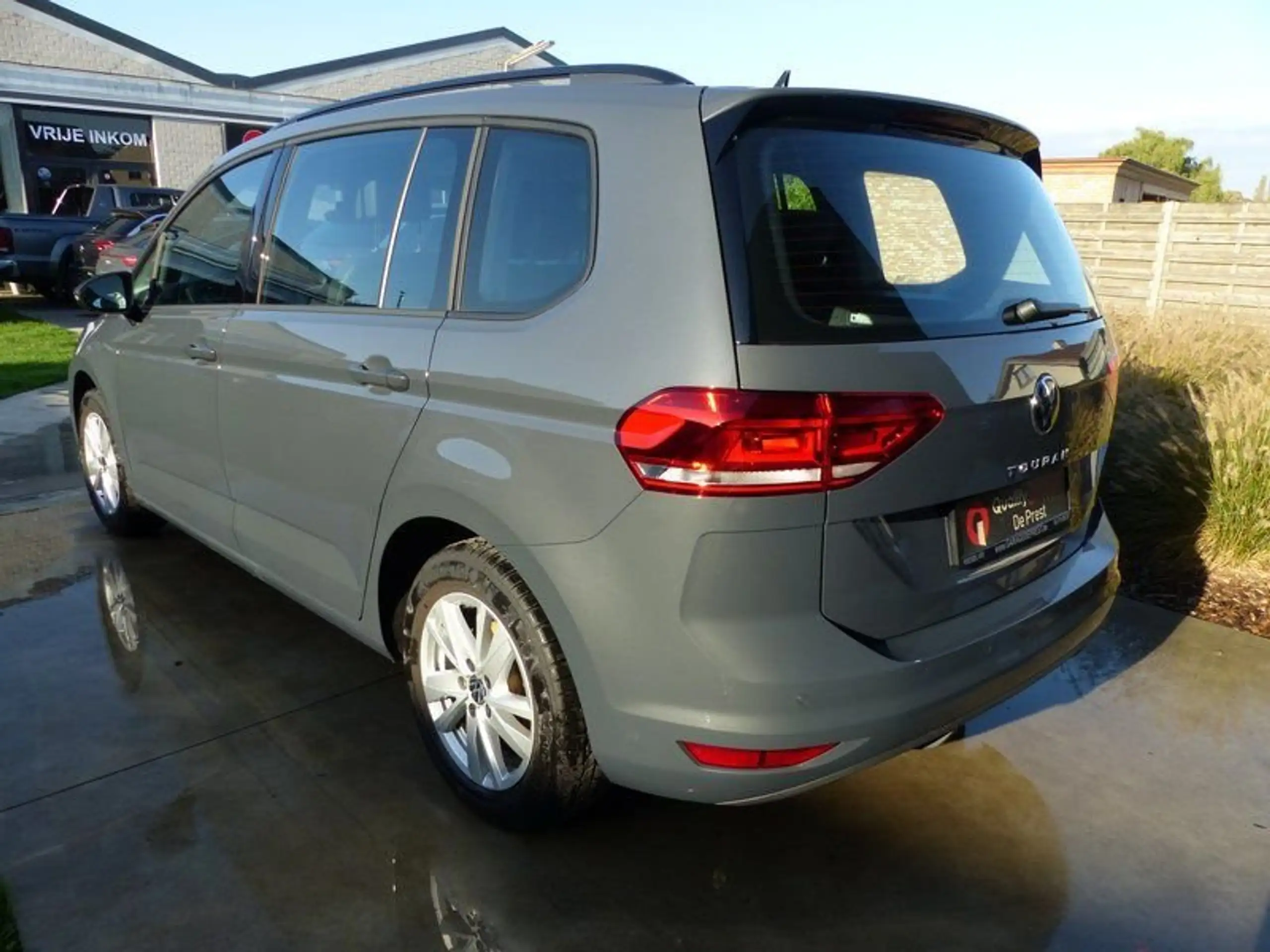 Volkswagen - Touran