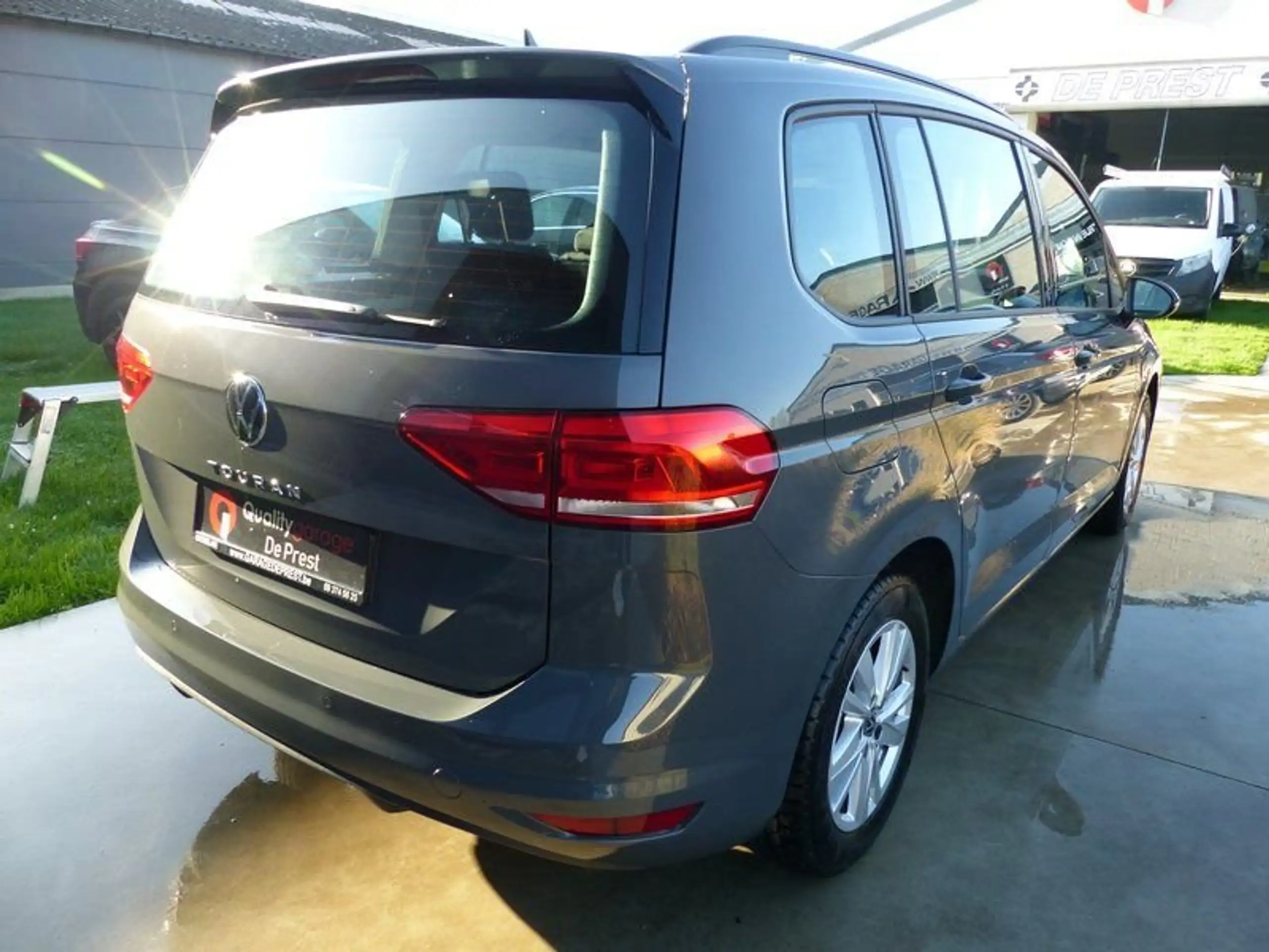 Volkswagen - Touran