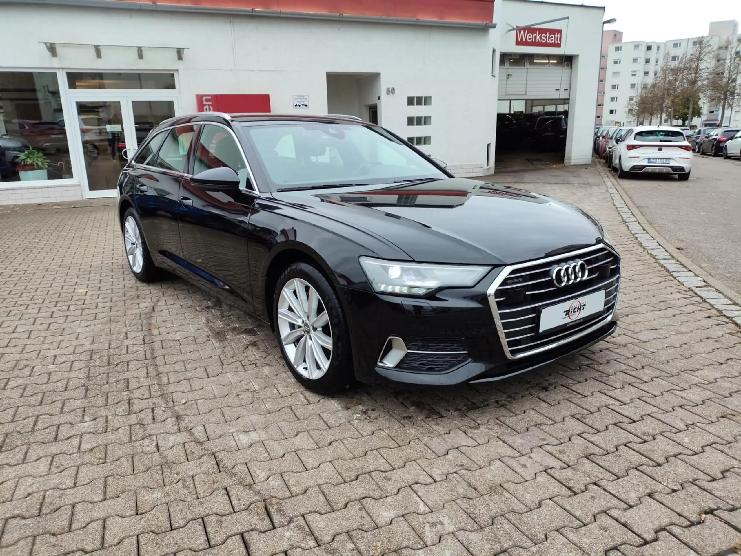 Audi - A6