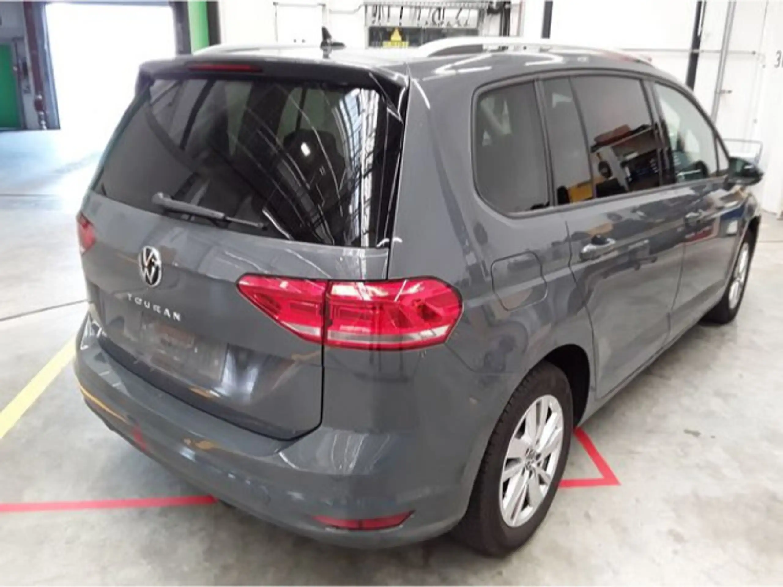 Volkswagen - Touran