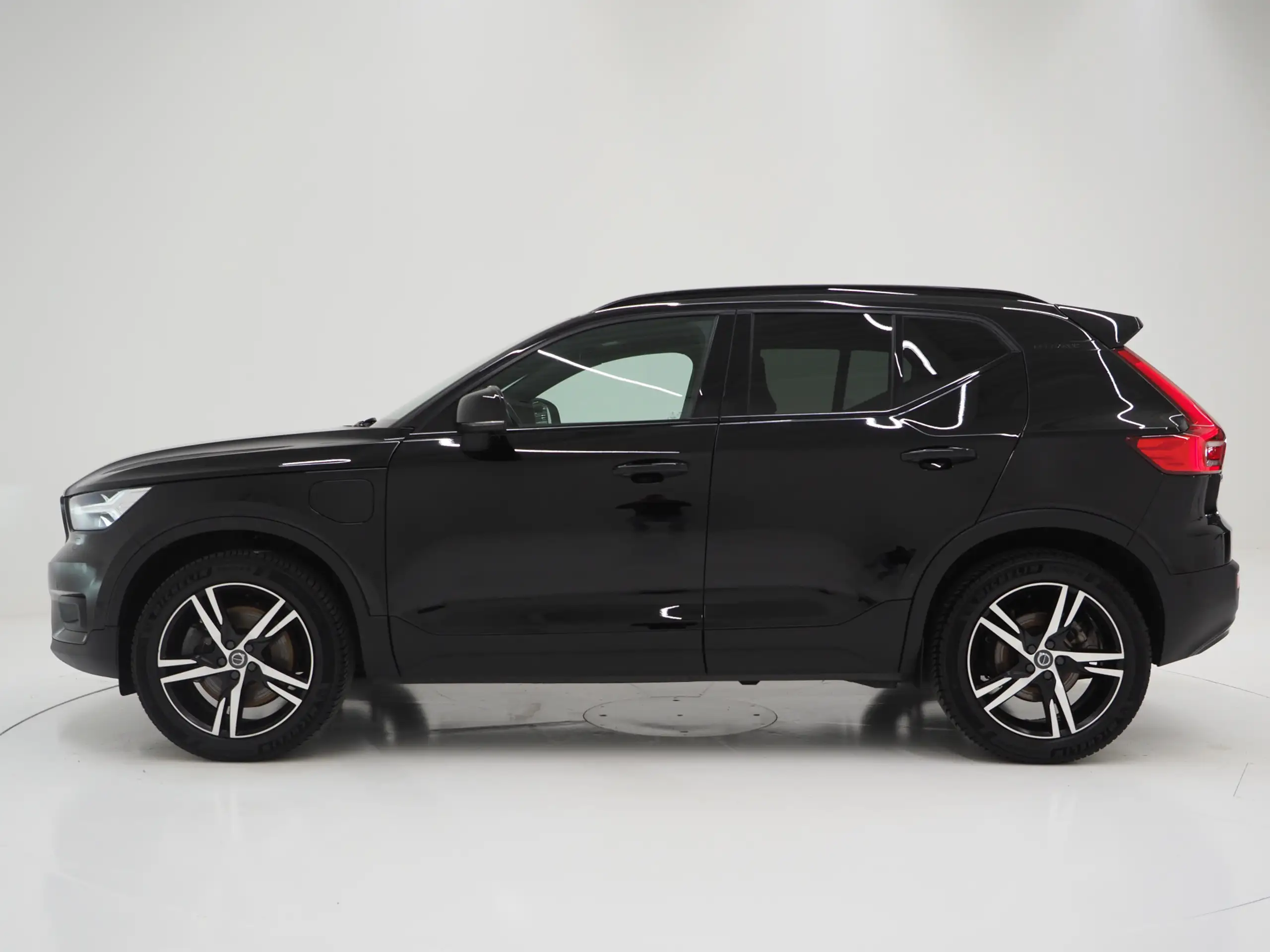 Volvo - XC40