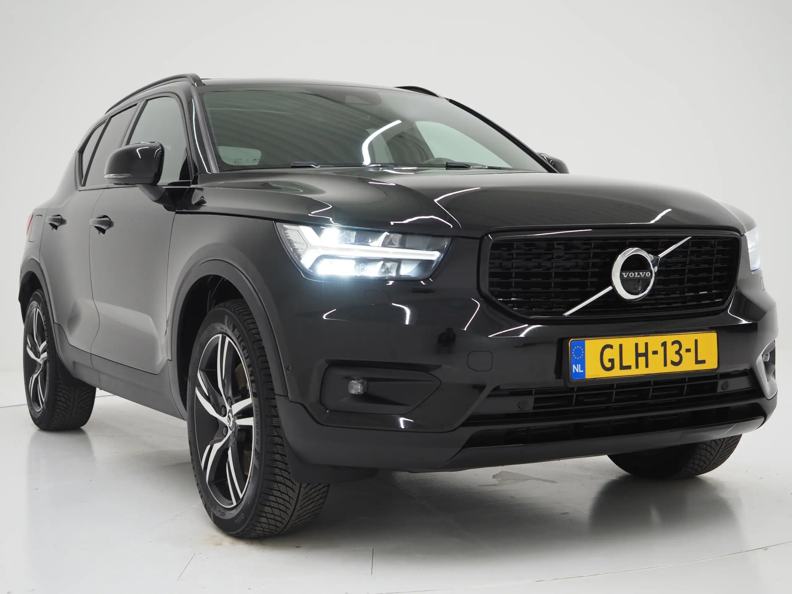 Volvo - XC40