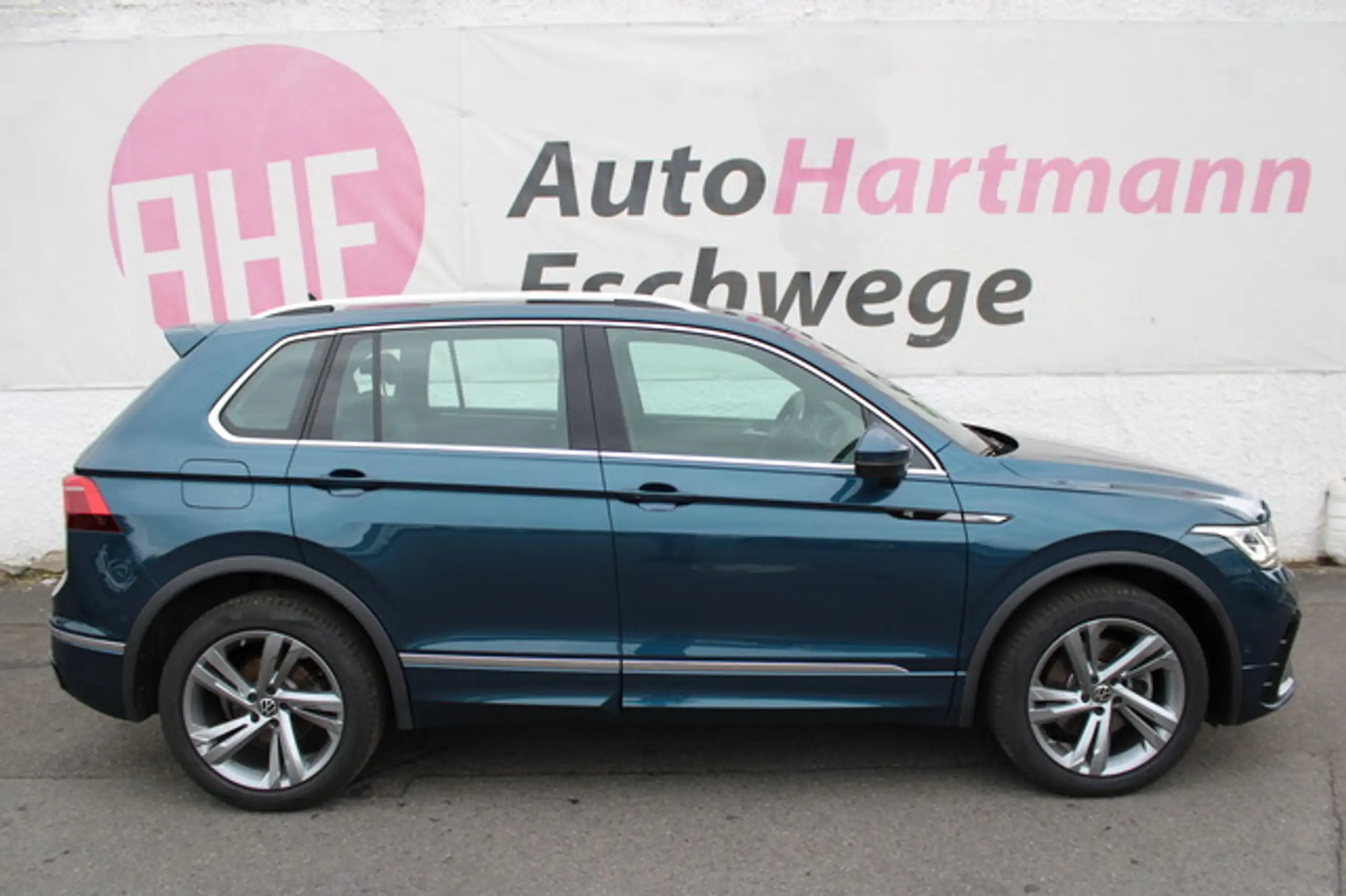 Volkswagen - Tiguan