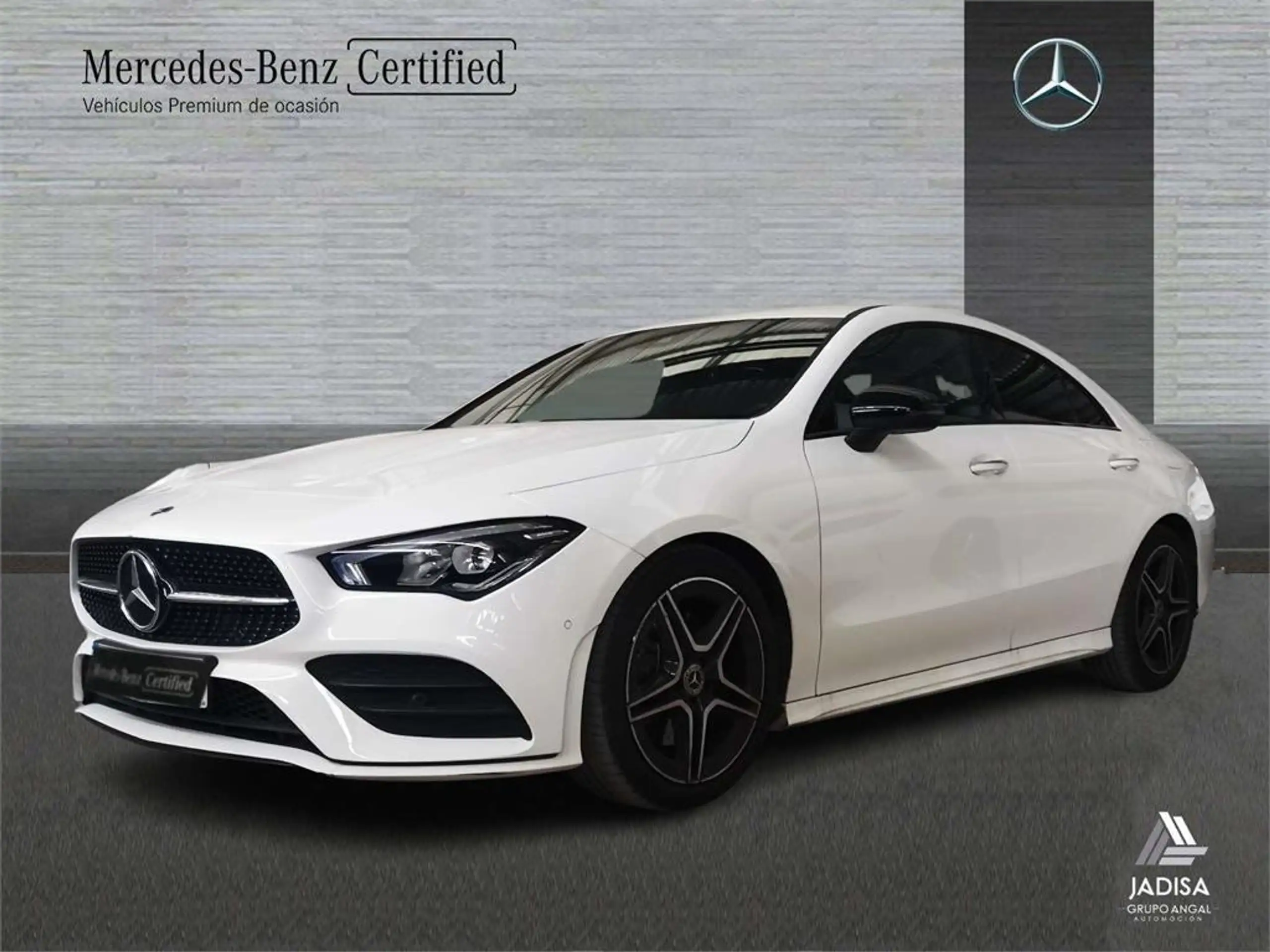 Mercedes-Benz - CLA 200