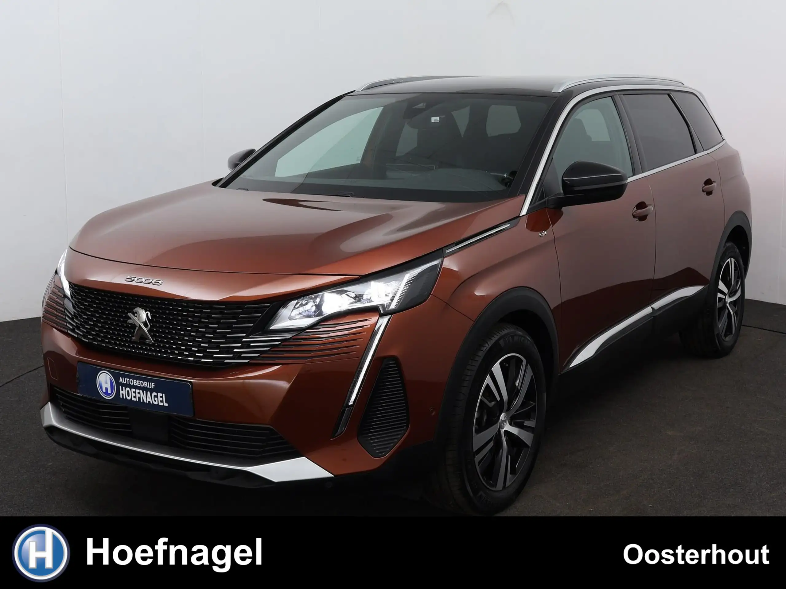 Peugeot 5008 2021