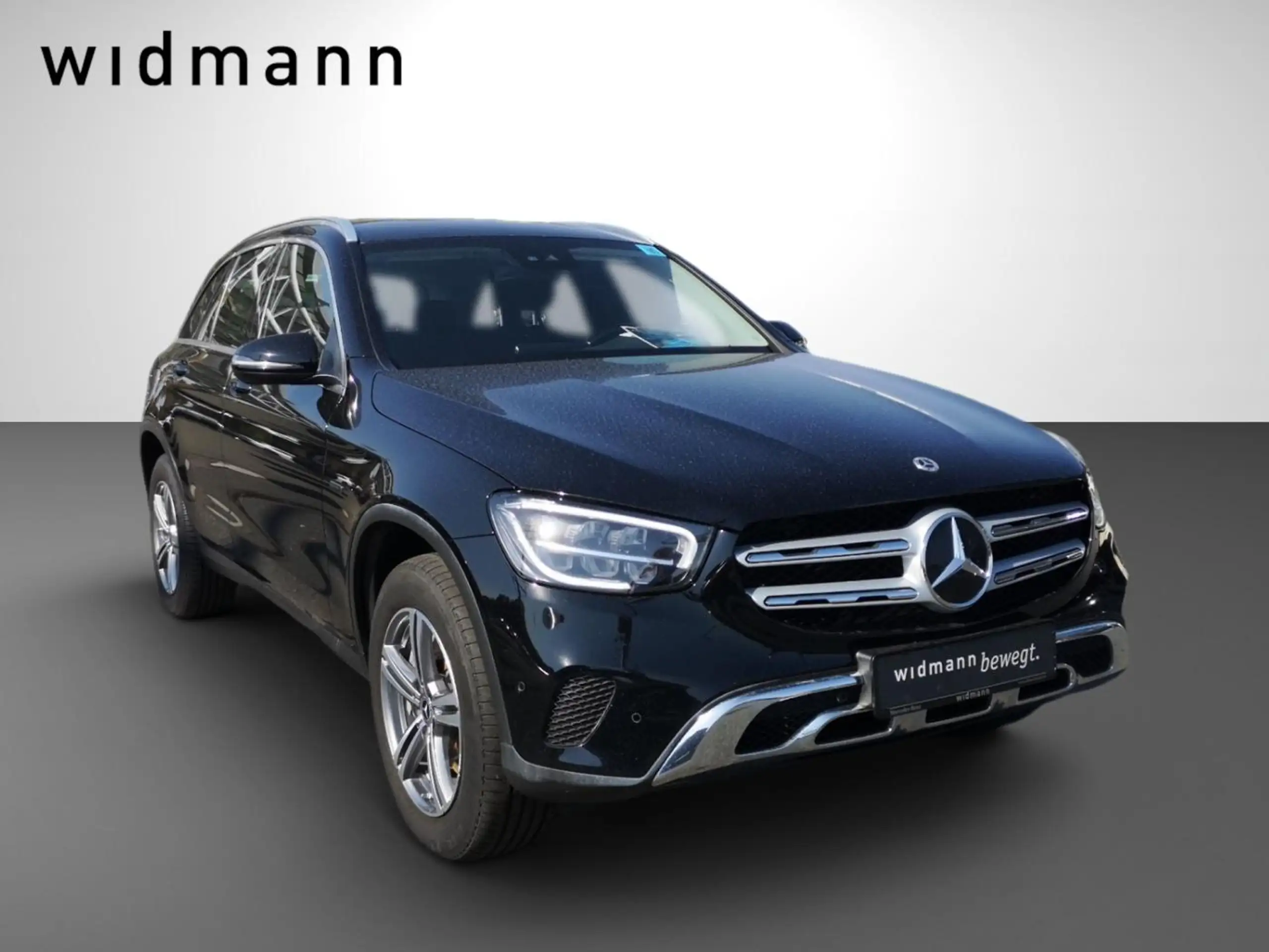 Mercedes-Benz - GLC 300