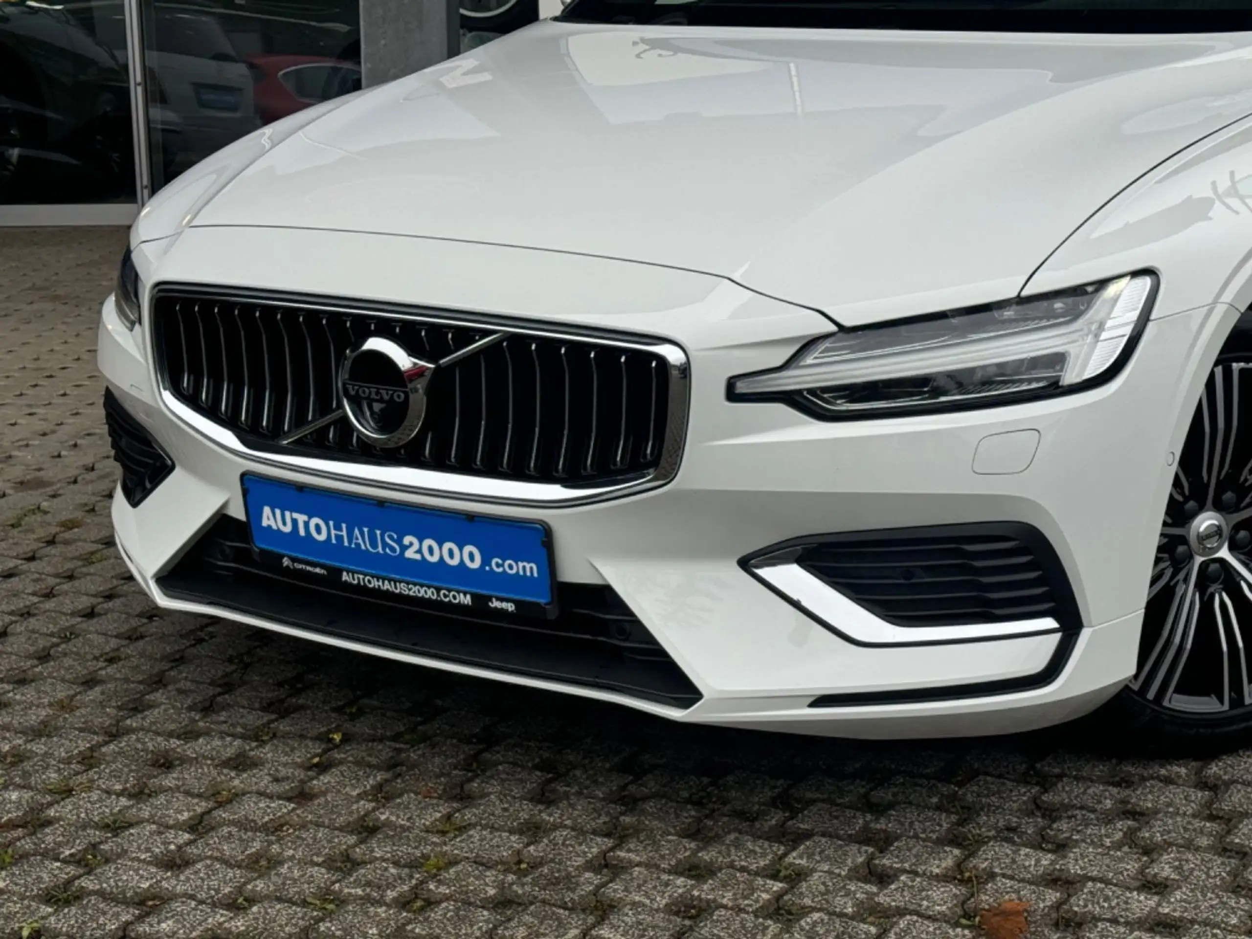 Volvo - V60