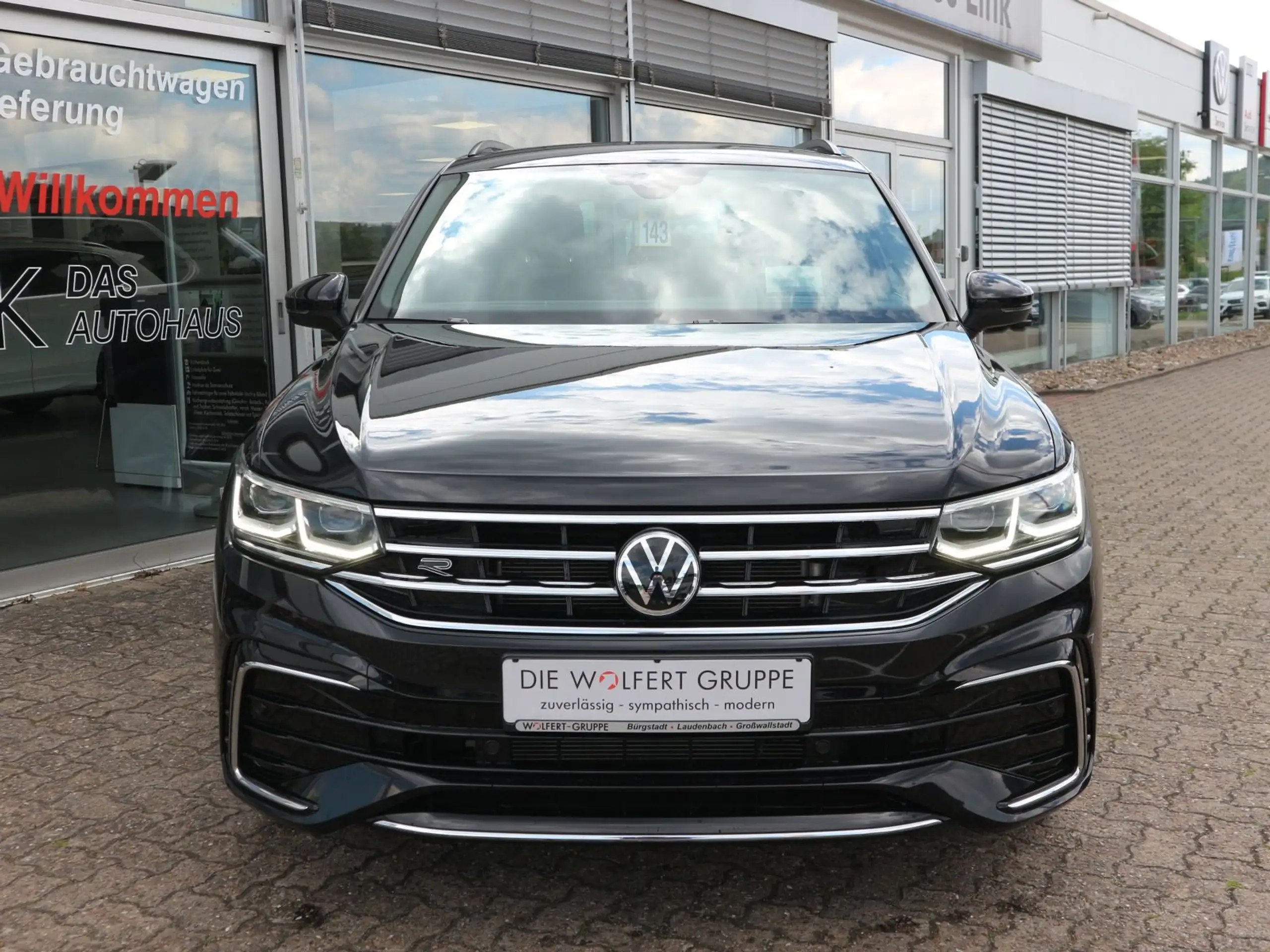 Volkswagen - Tiguan