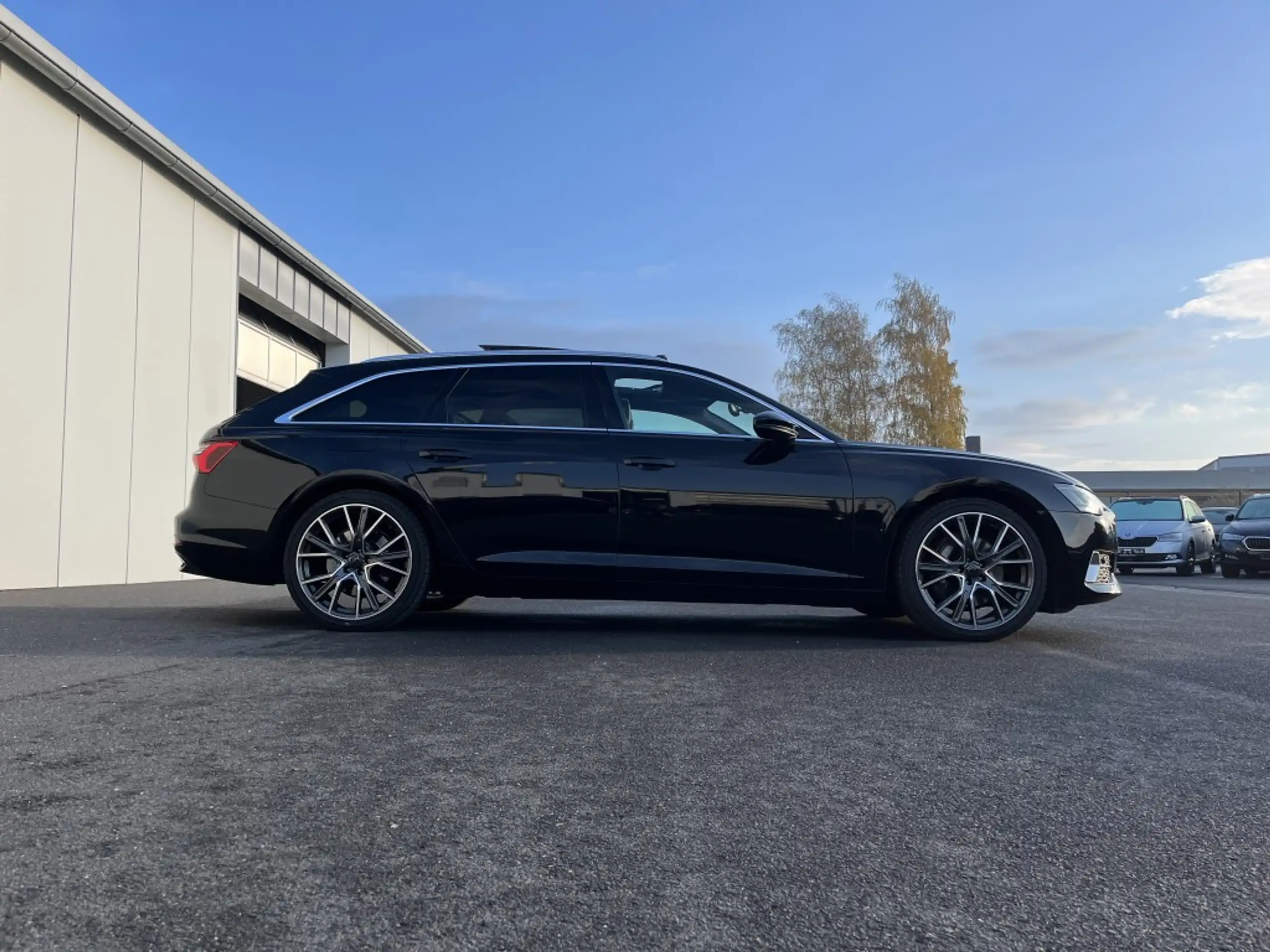 Audi - A6