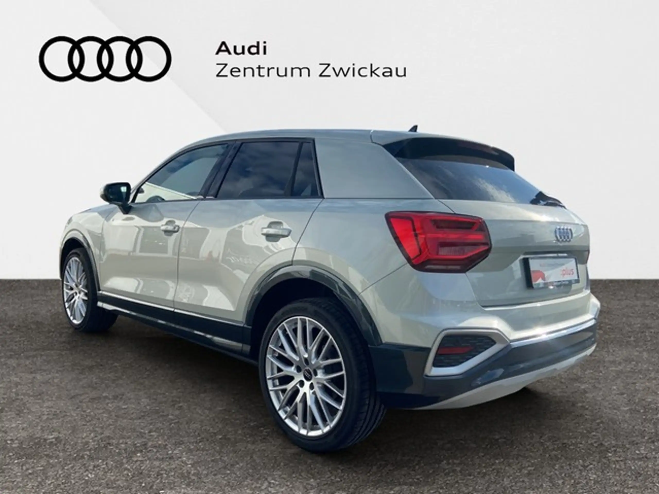 Audi - Q2