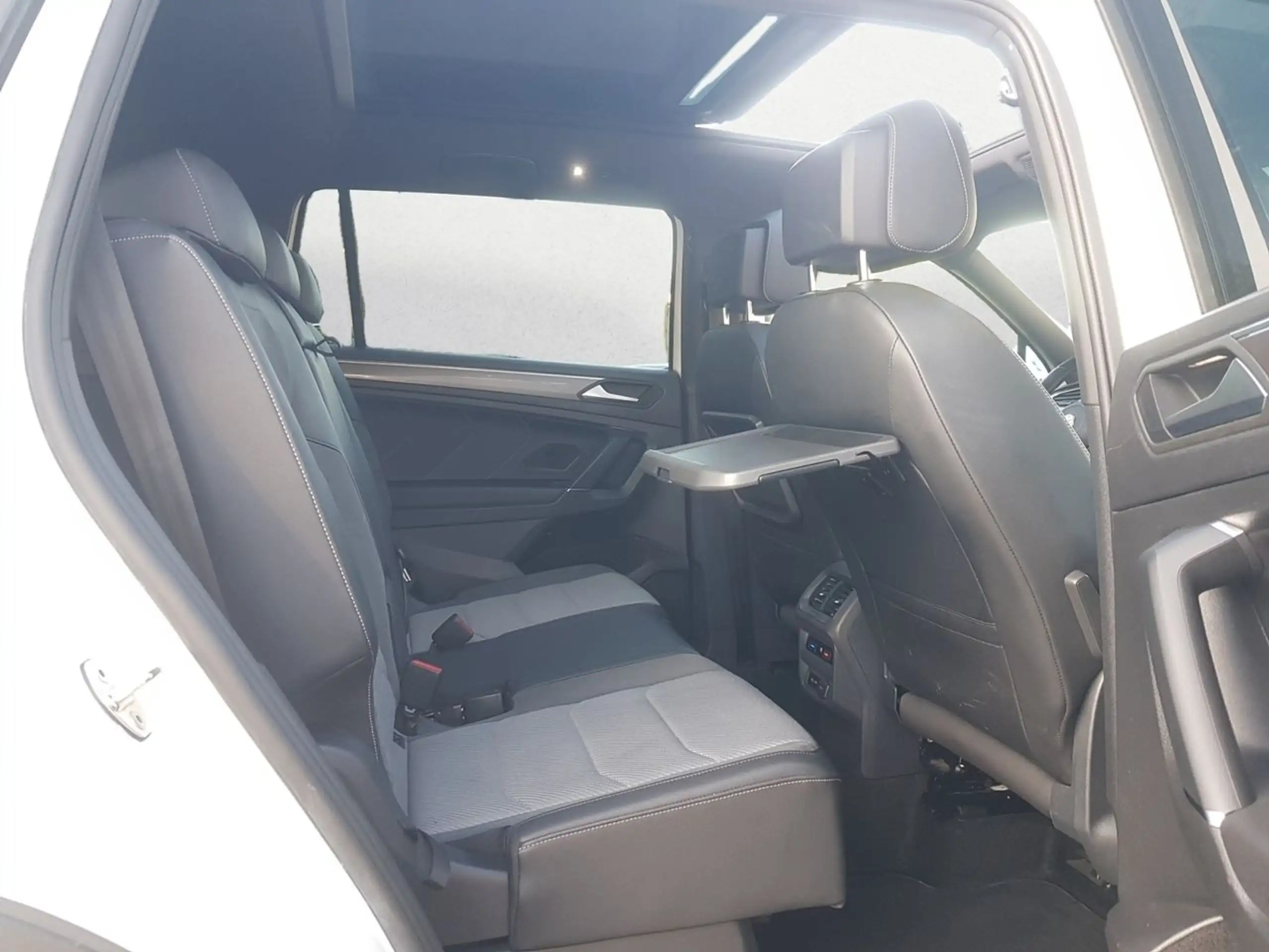 Volkswagen - Tiguan Allspace