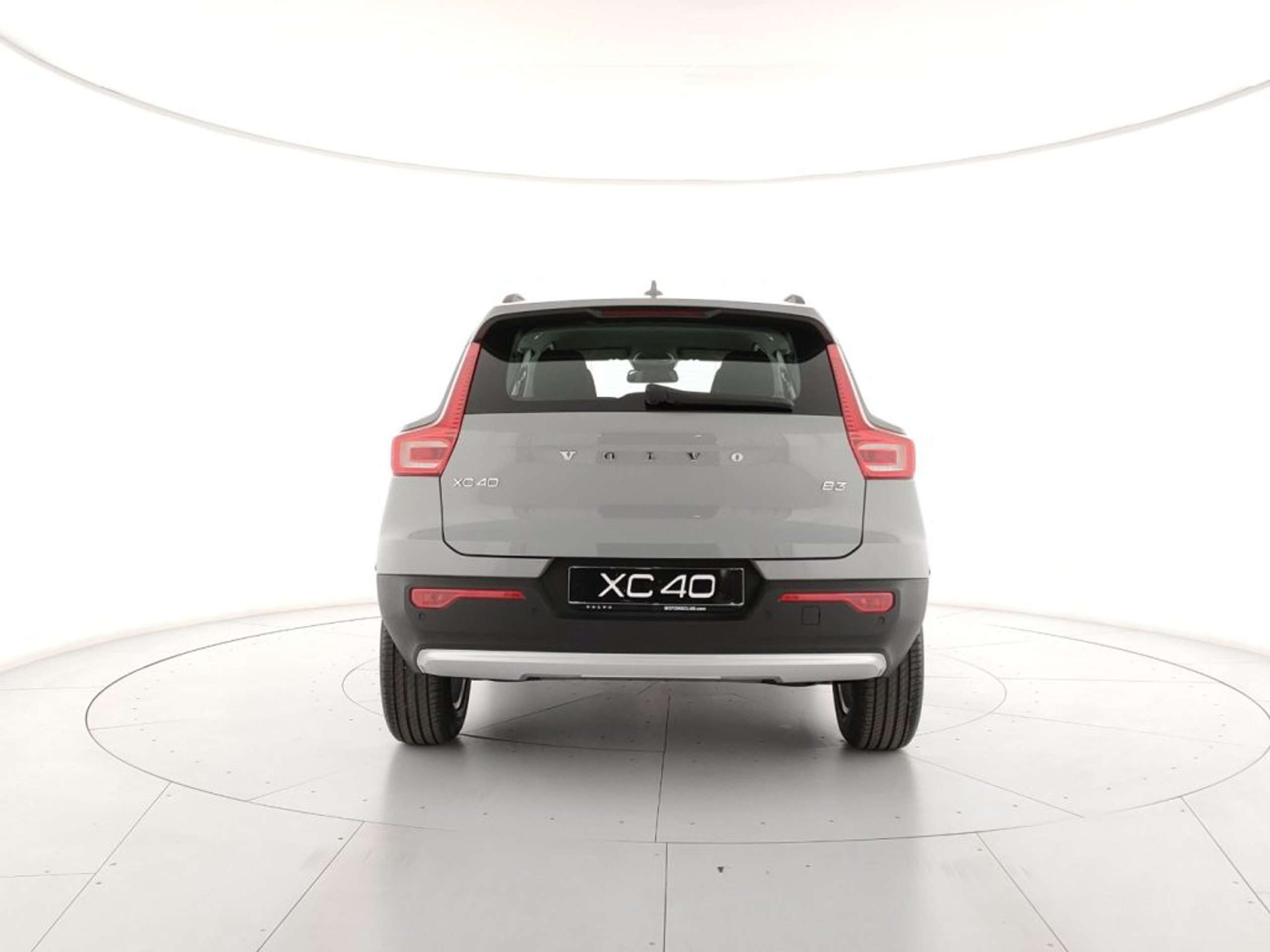 Volvo - XC40