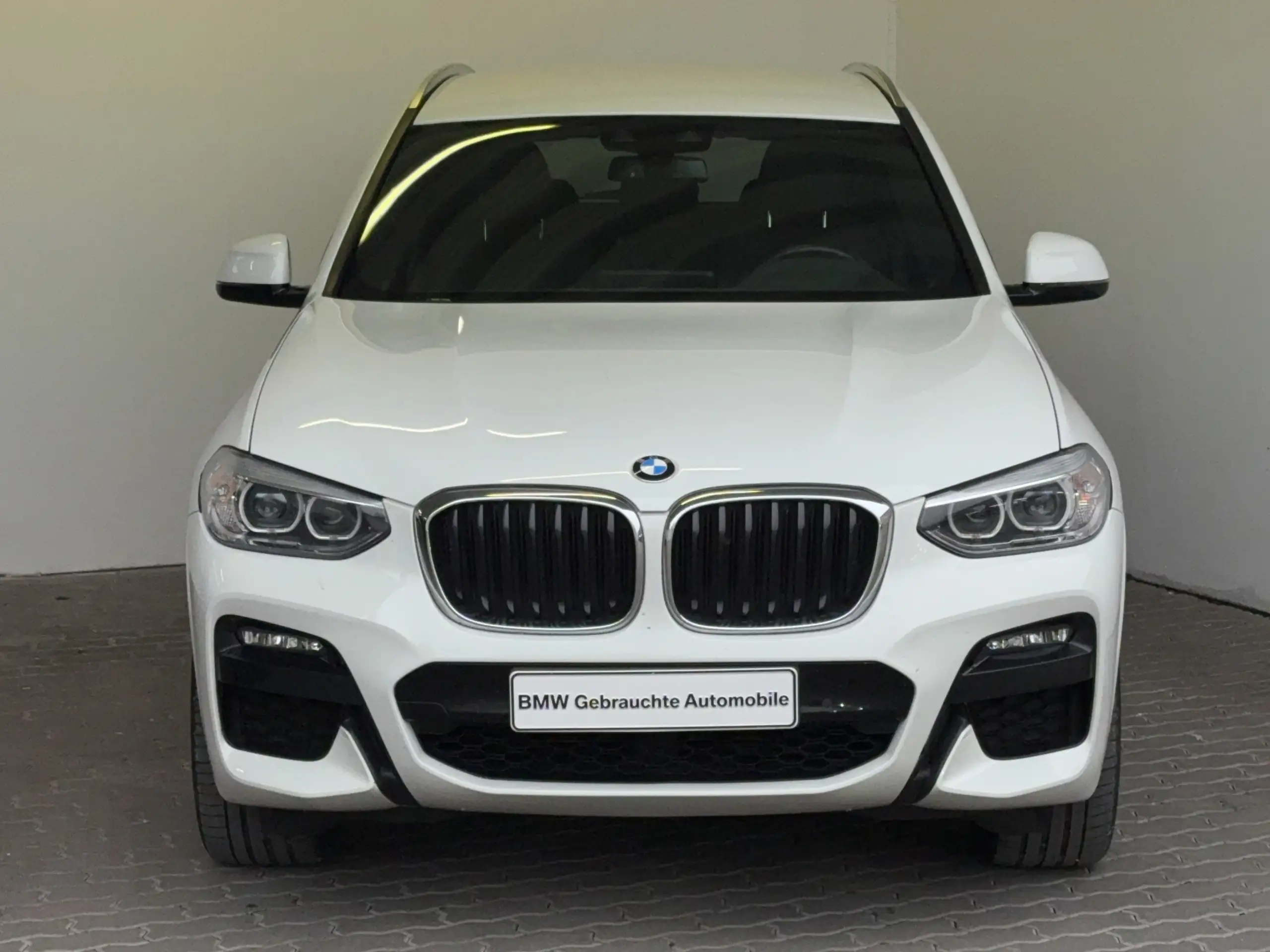 BMW - X3