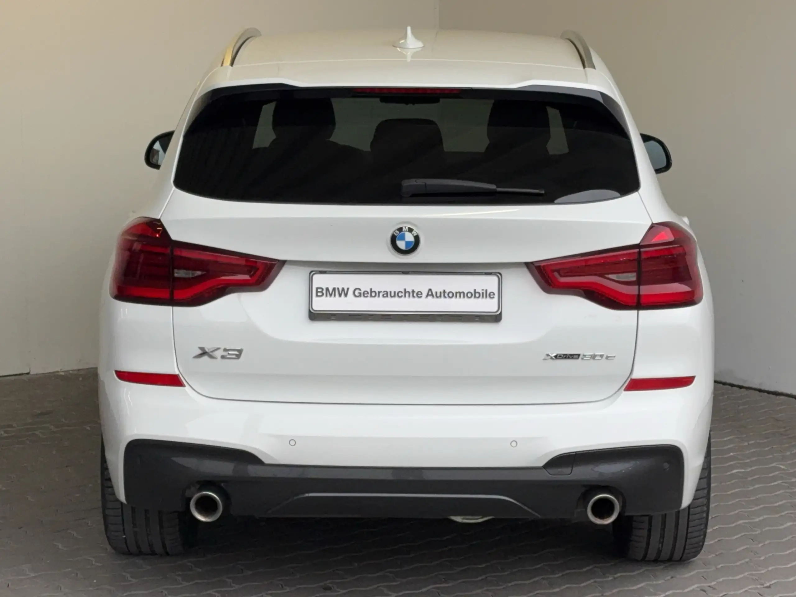 BMW - X3