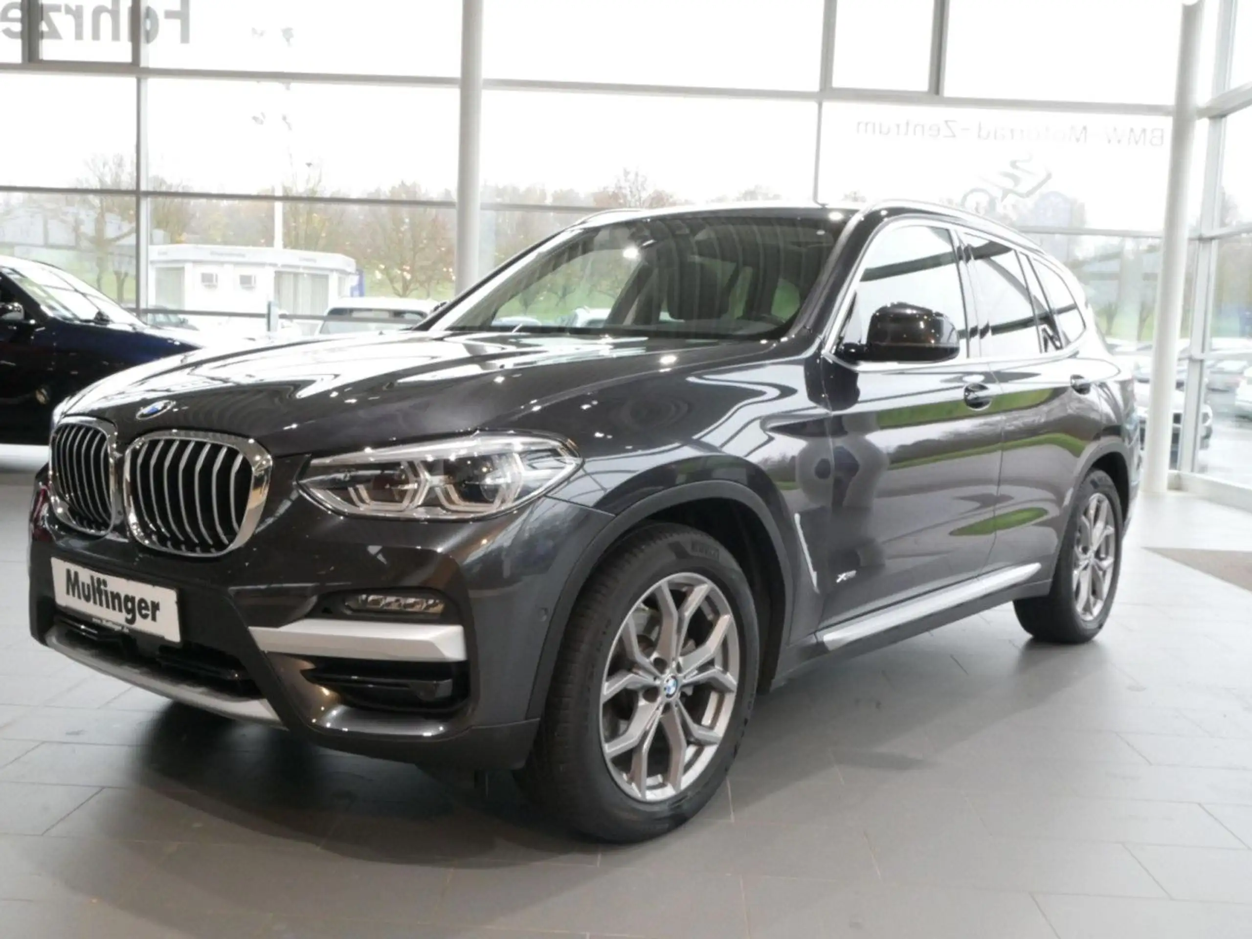 BMW - X3