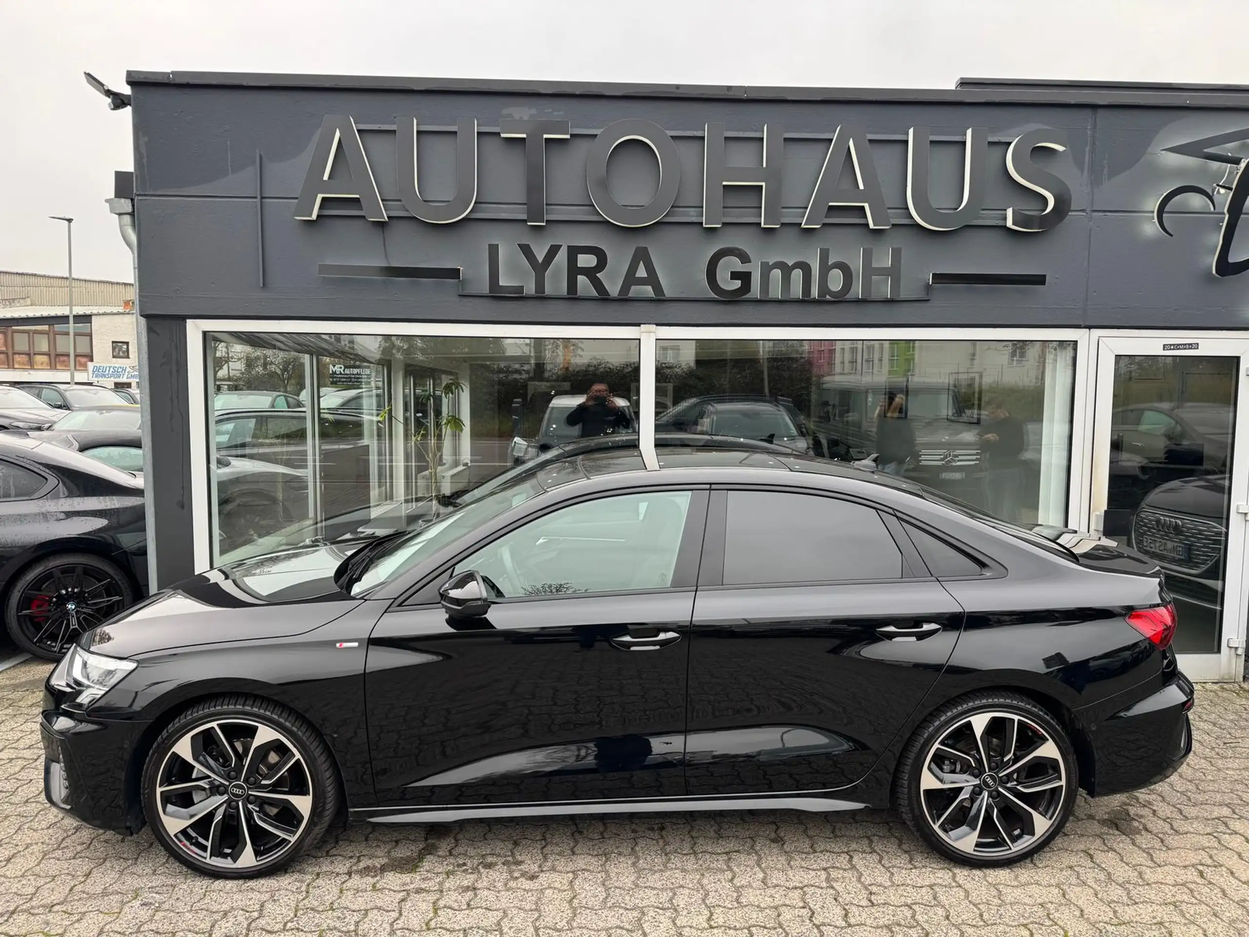 Audi - A3