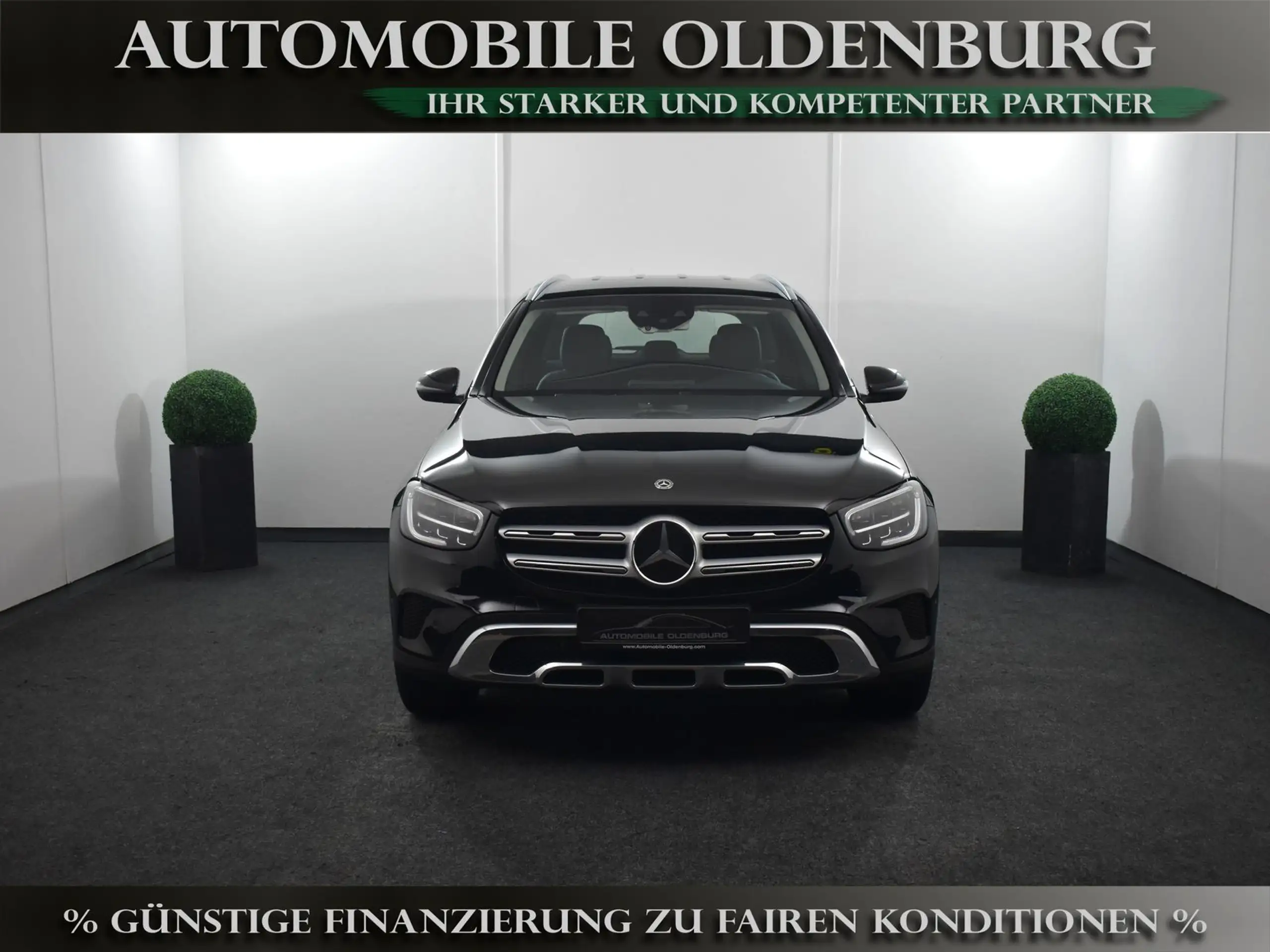 Mercedes-Benz - GLC 220