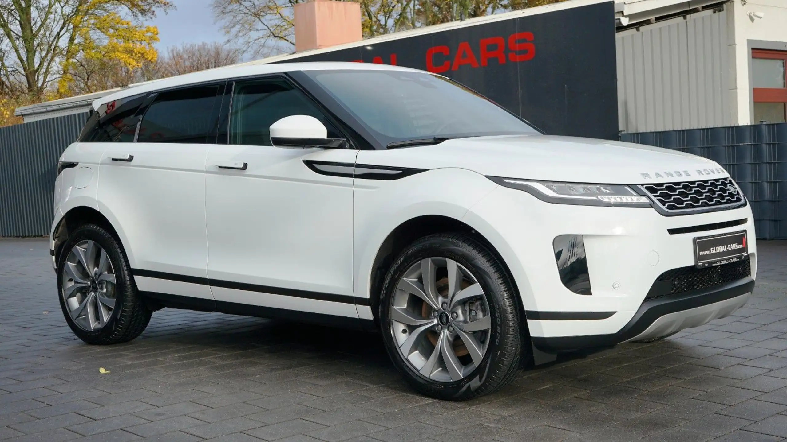 Land Rover - Range Rover Evoque