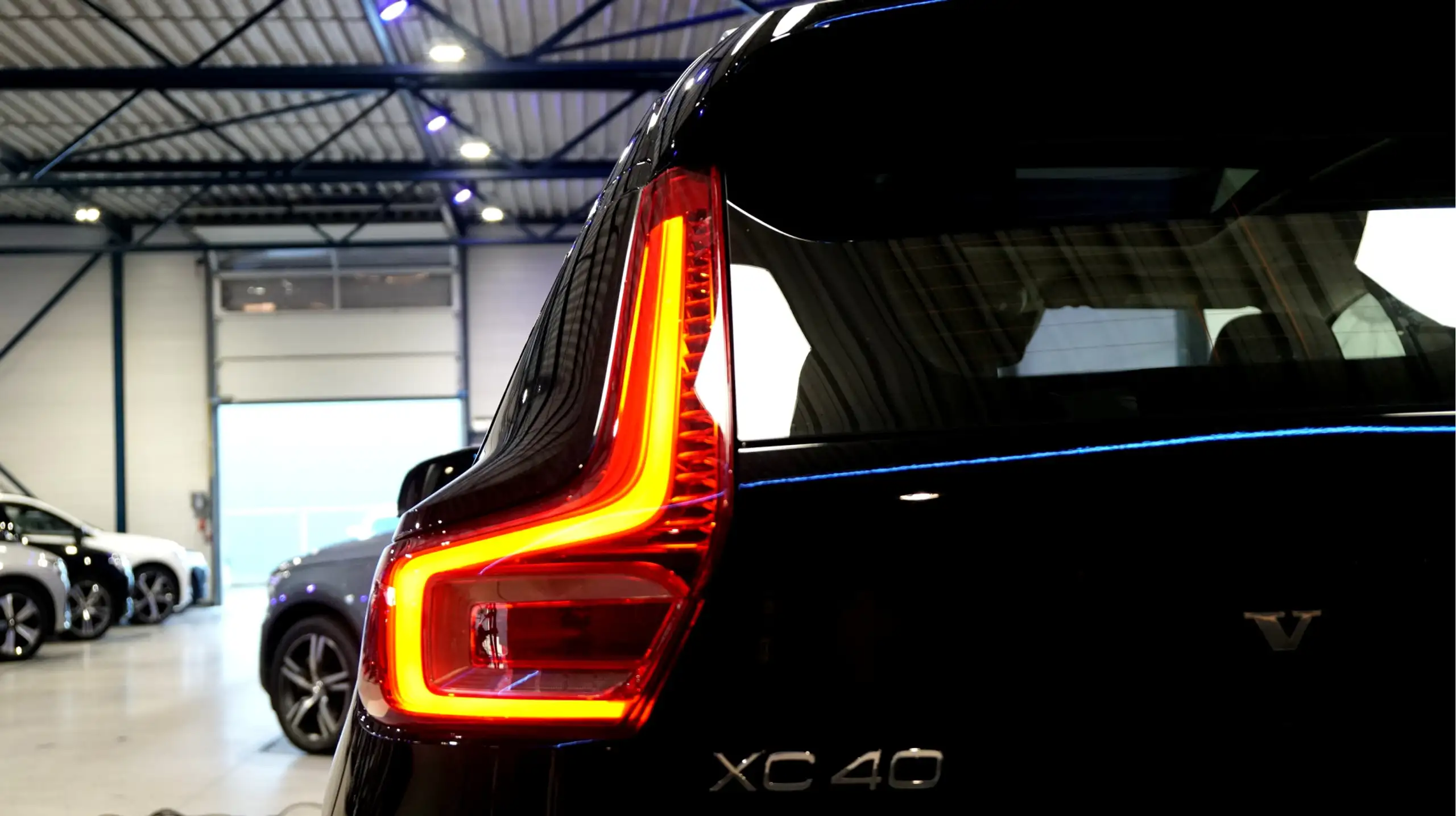 Volvo - XC40