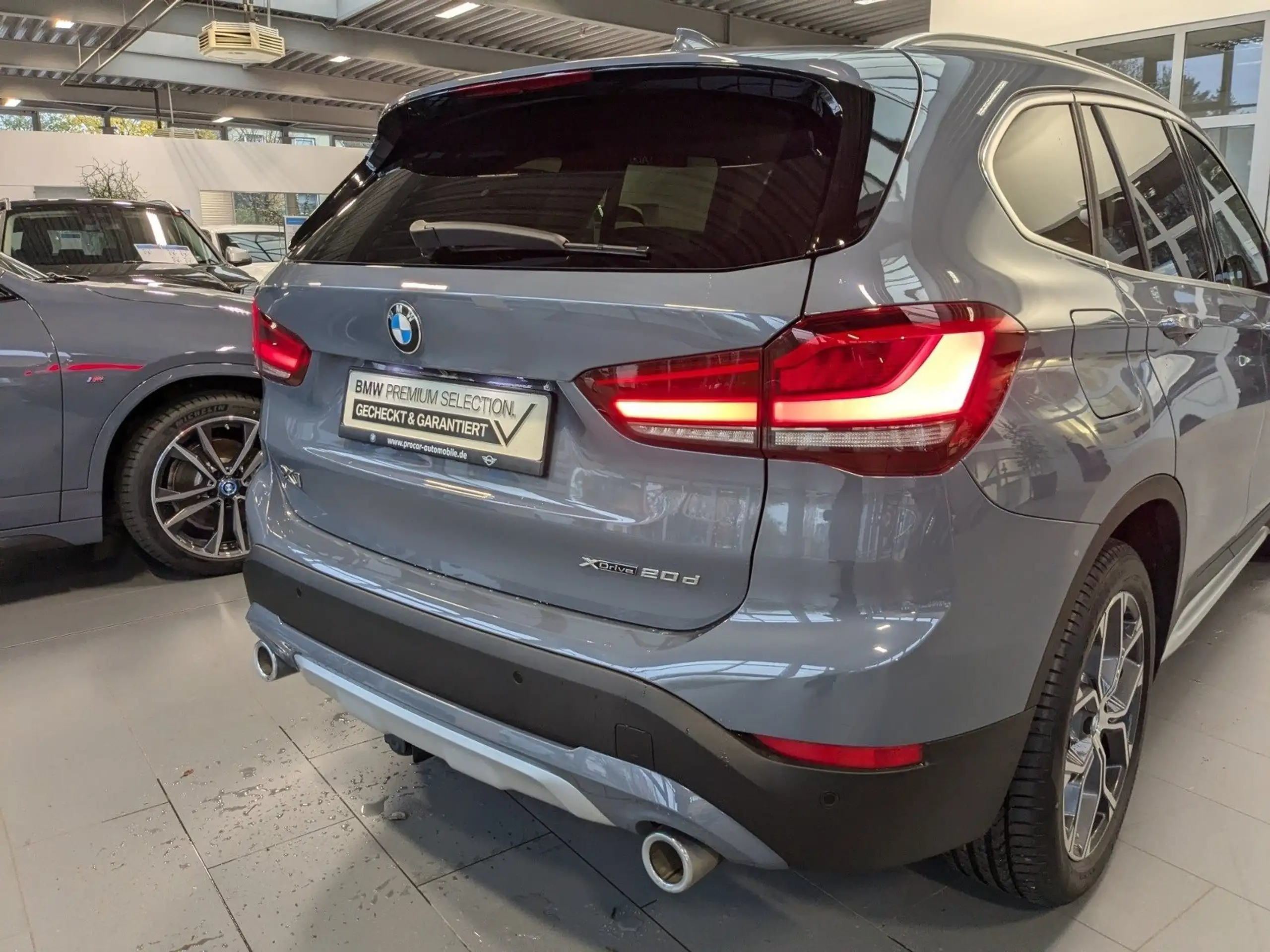 BMW - X1