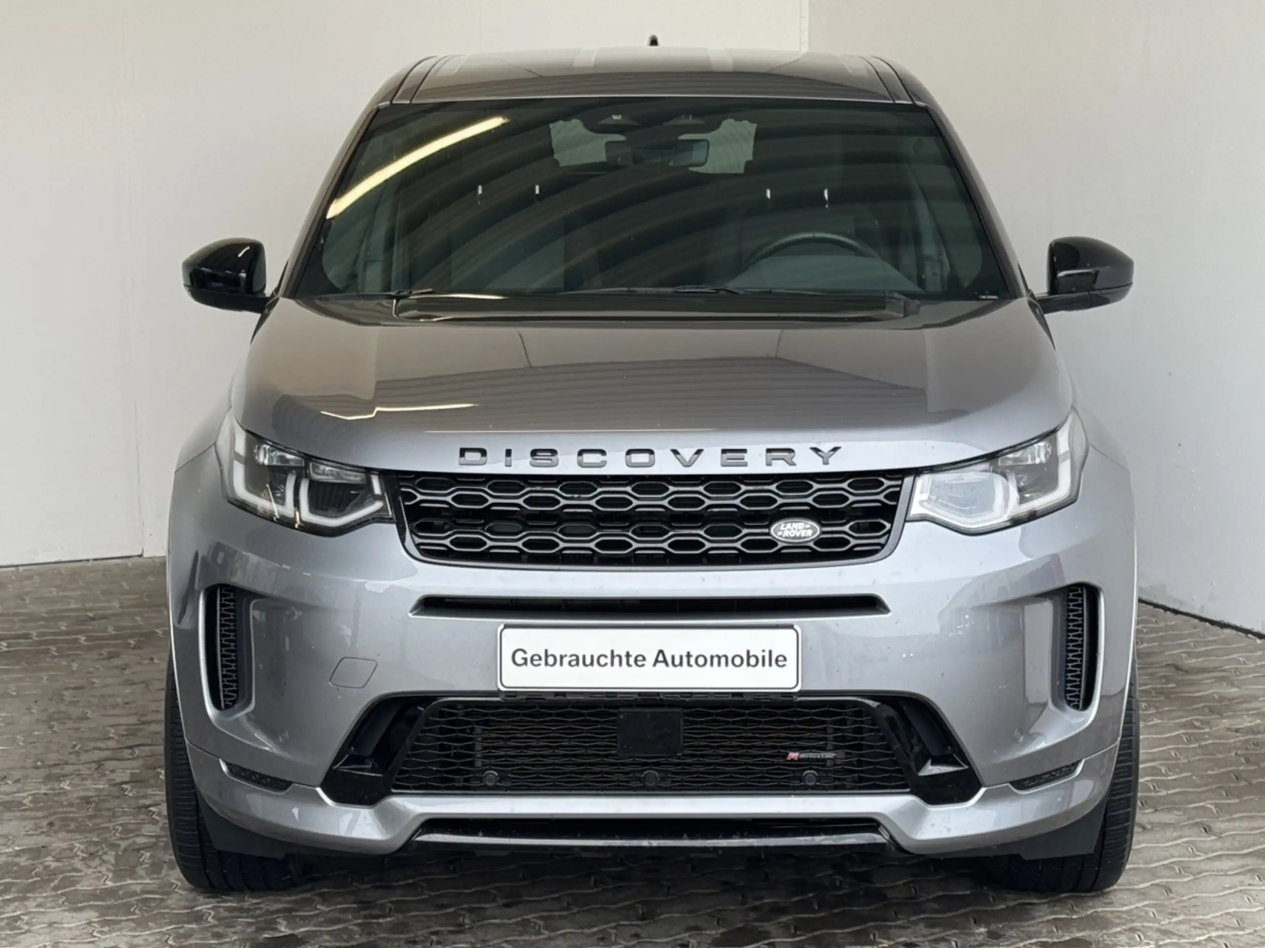 Land Rover - Discovery Sport