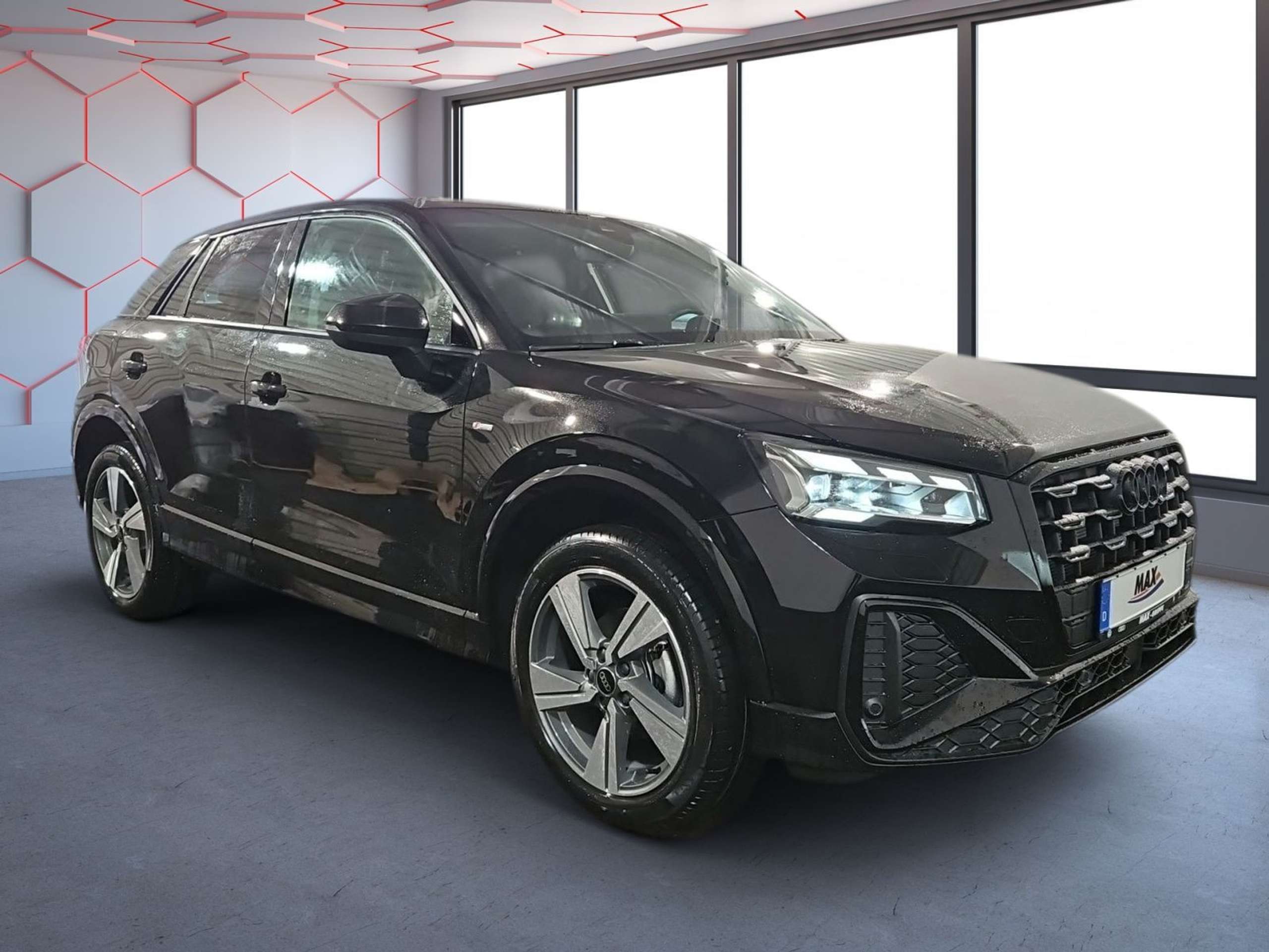 Audi - Q2