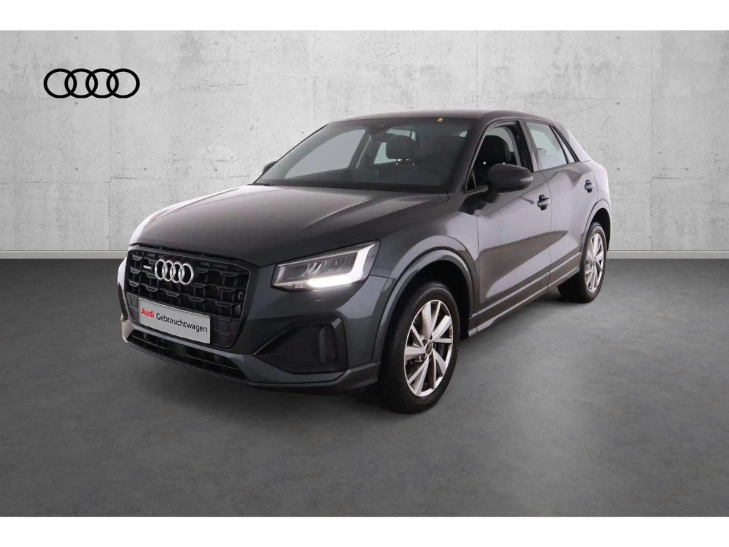 Audi - Q2