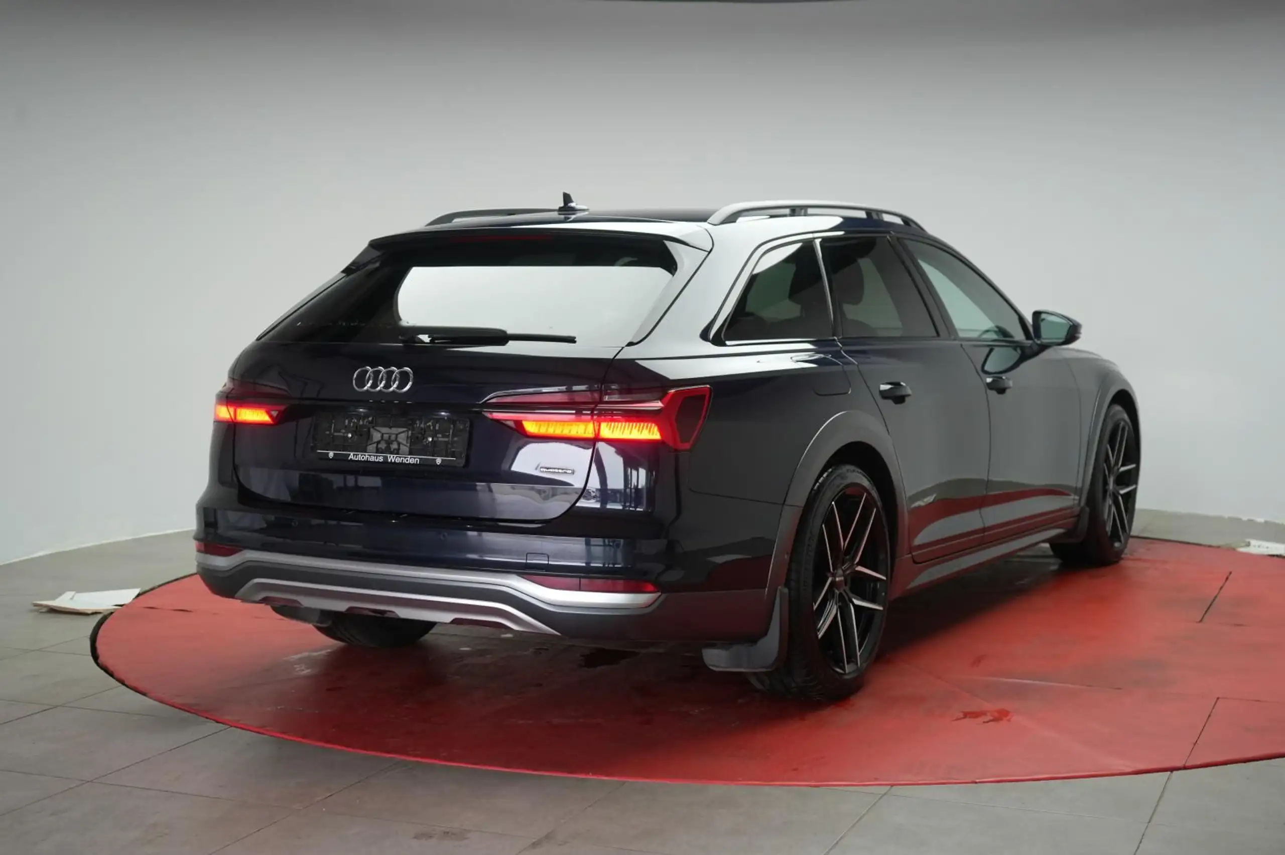 Audi - A6 allroad