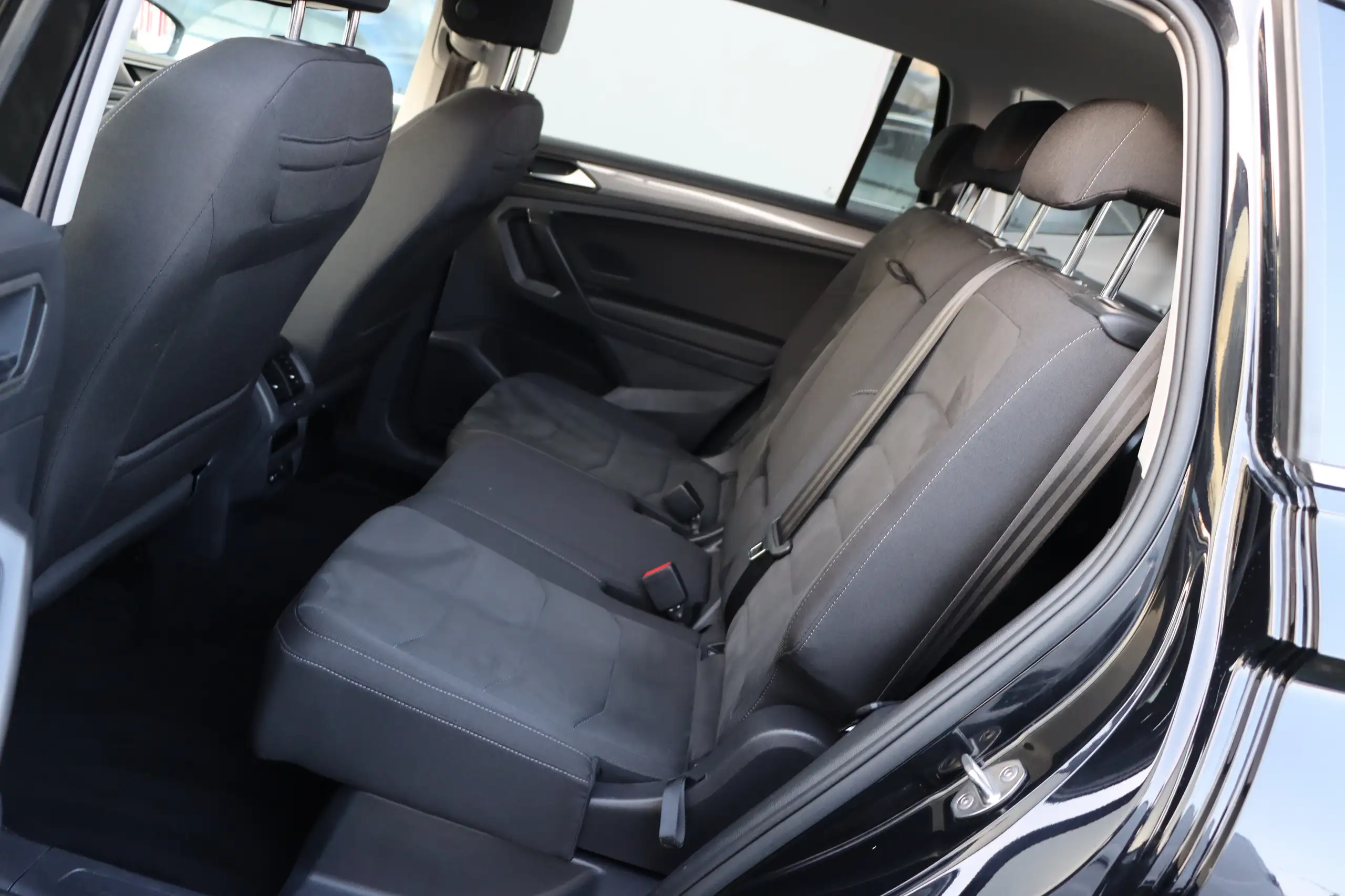 Volkswagen - Tiguan Allspace