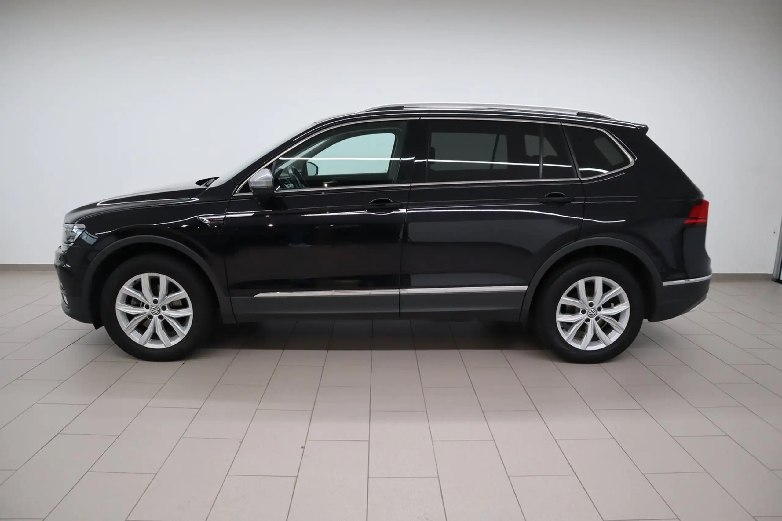 Volkswagen - Tiguan Allspace