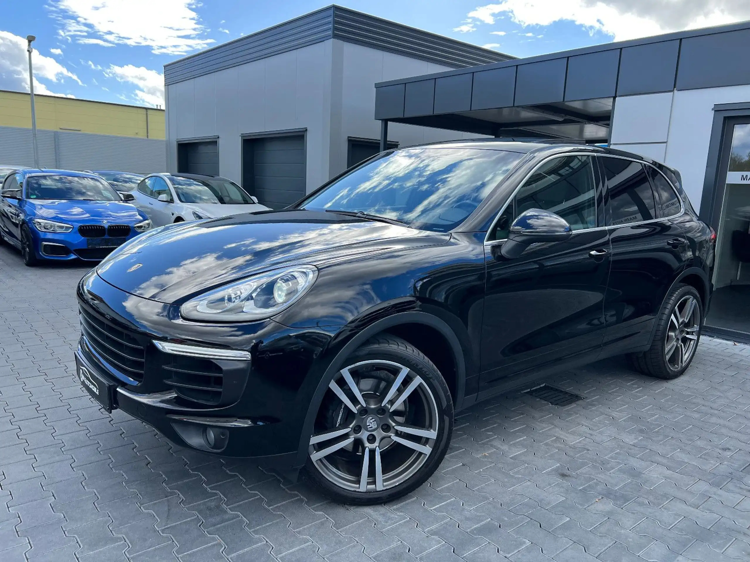 Porsche - Cayenne