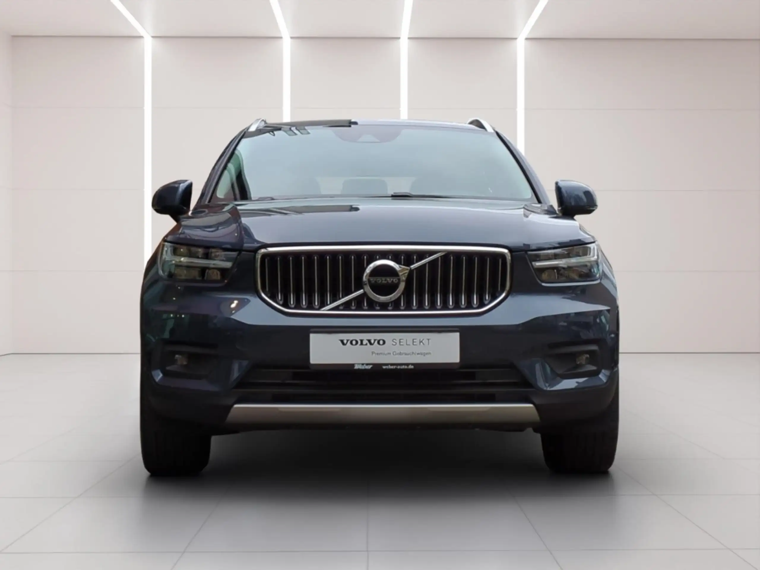 Volvo - XC40