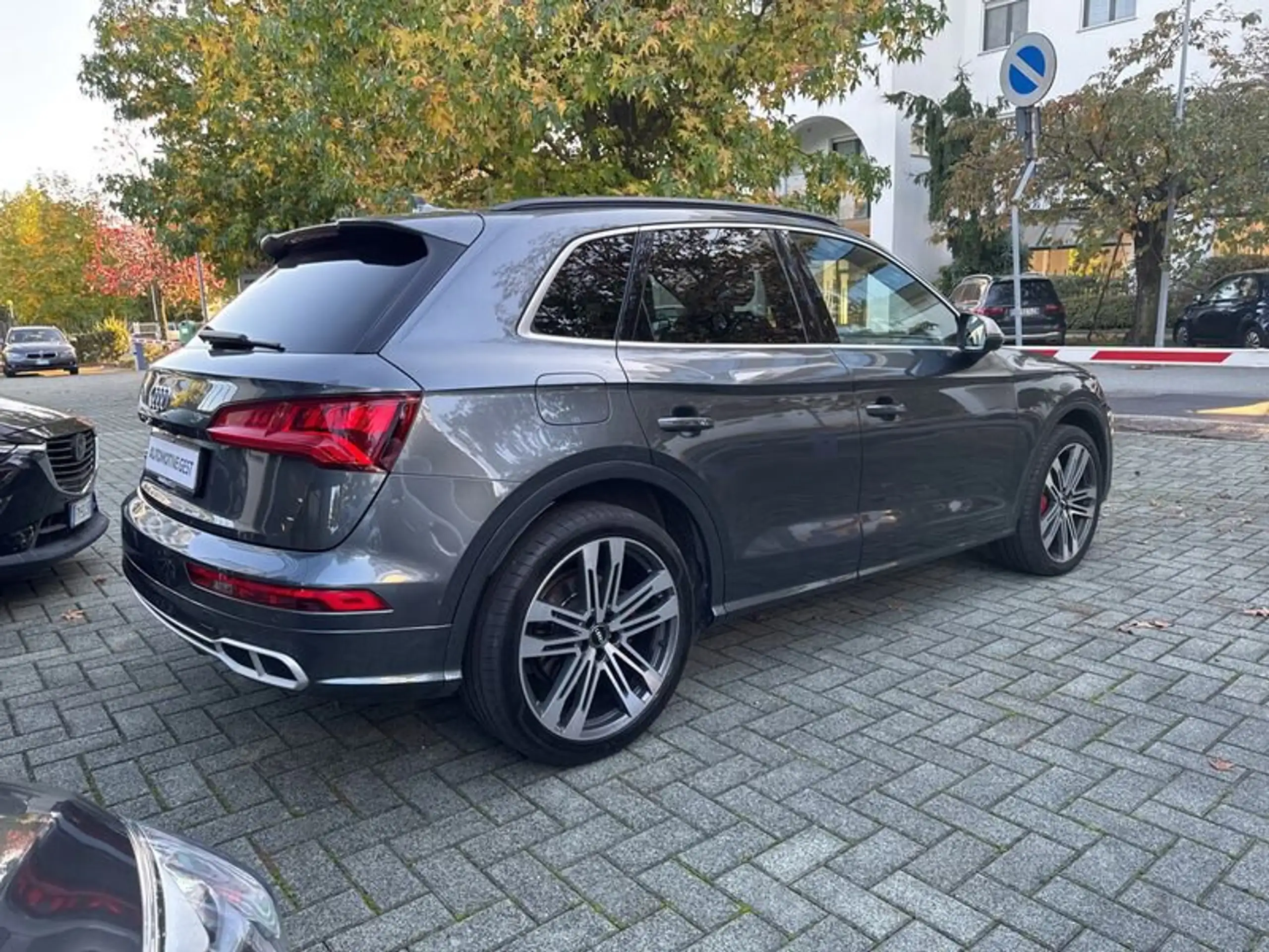 Audi - SQ5