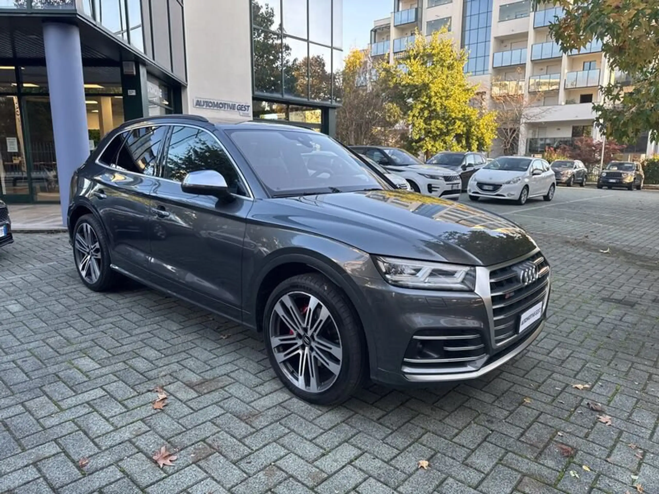 Audi - SQ5