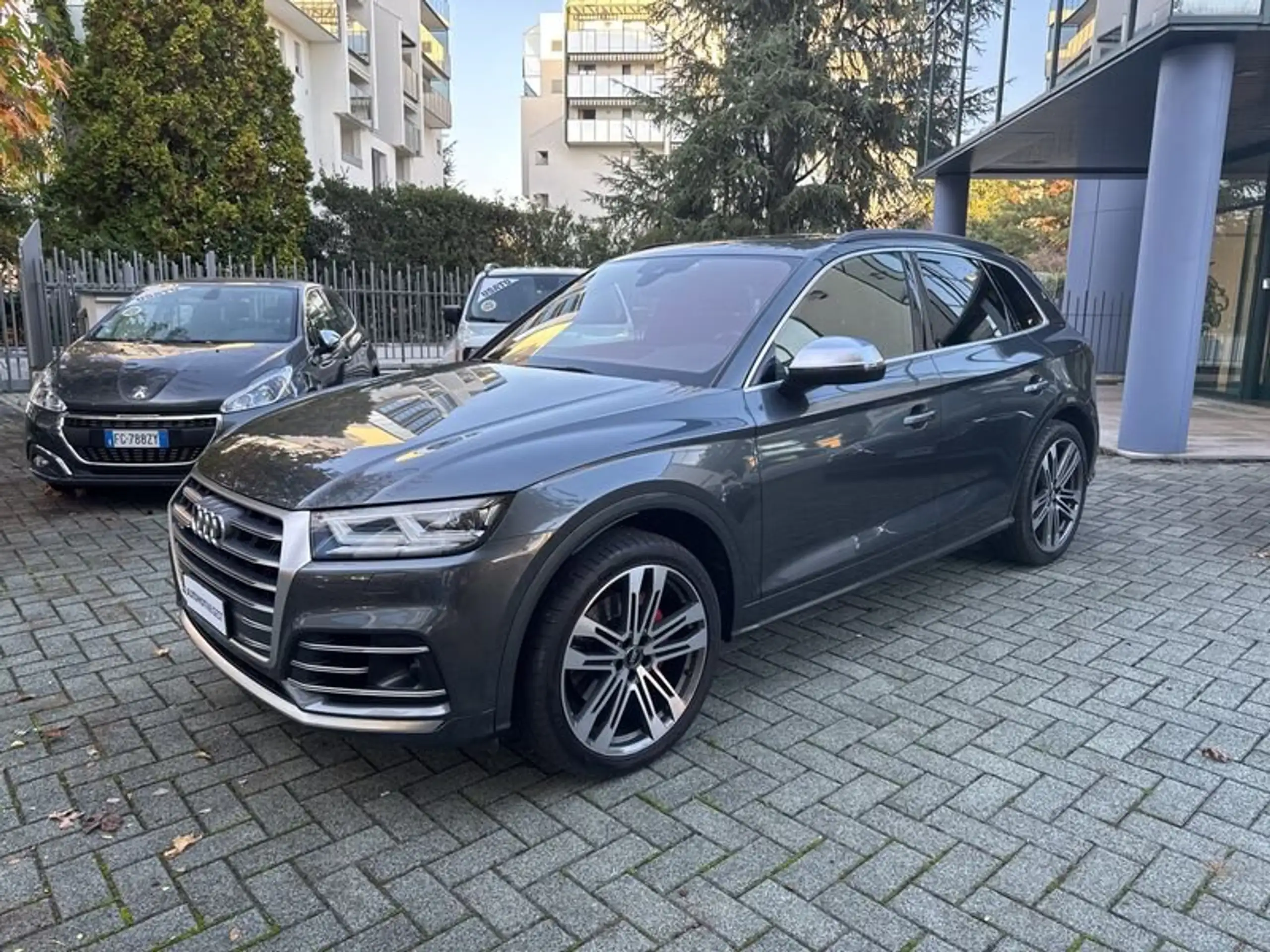 Audi - SQ5