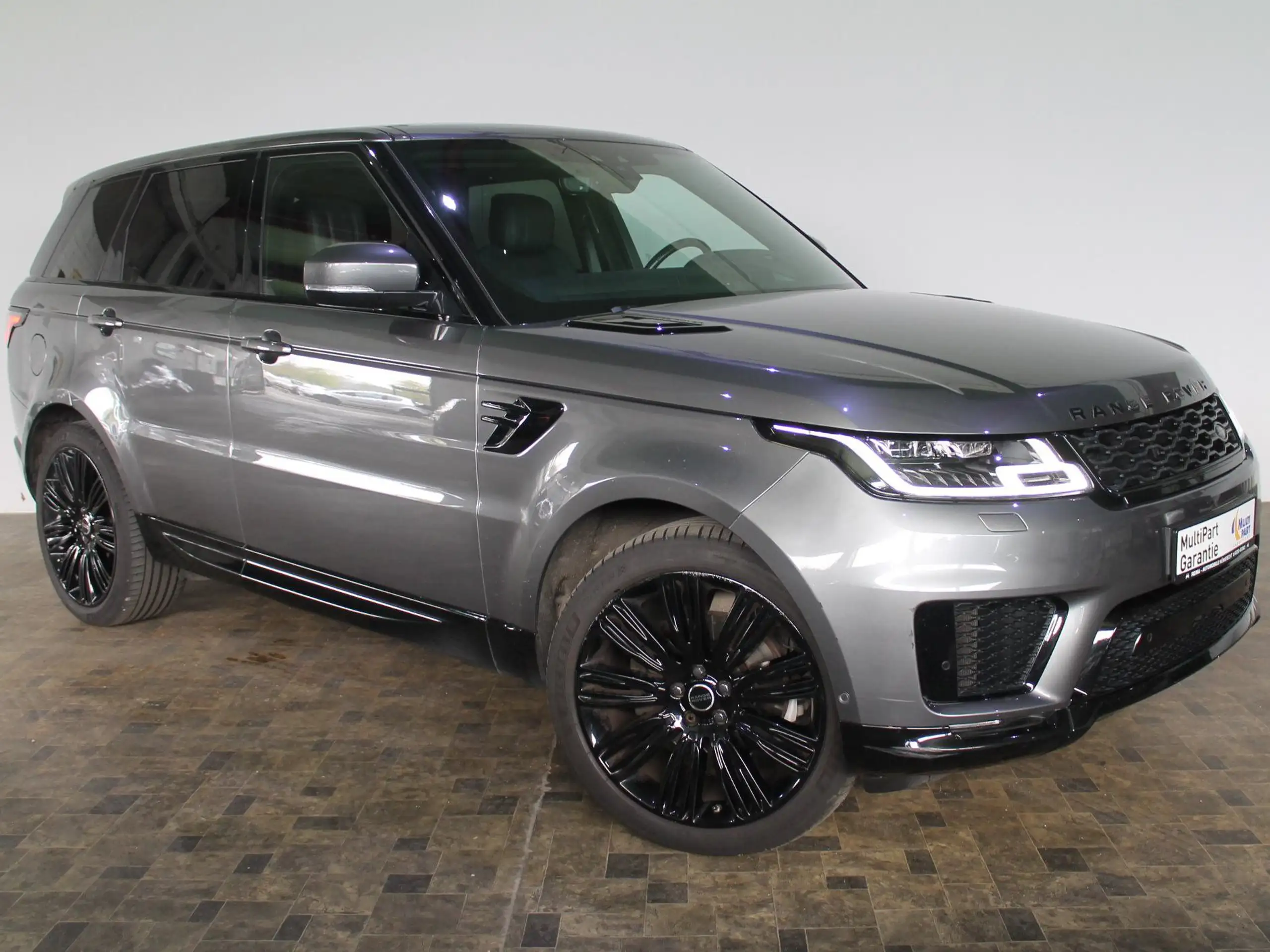 Land Rover - Range Rover Sport