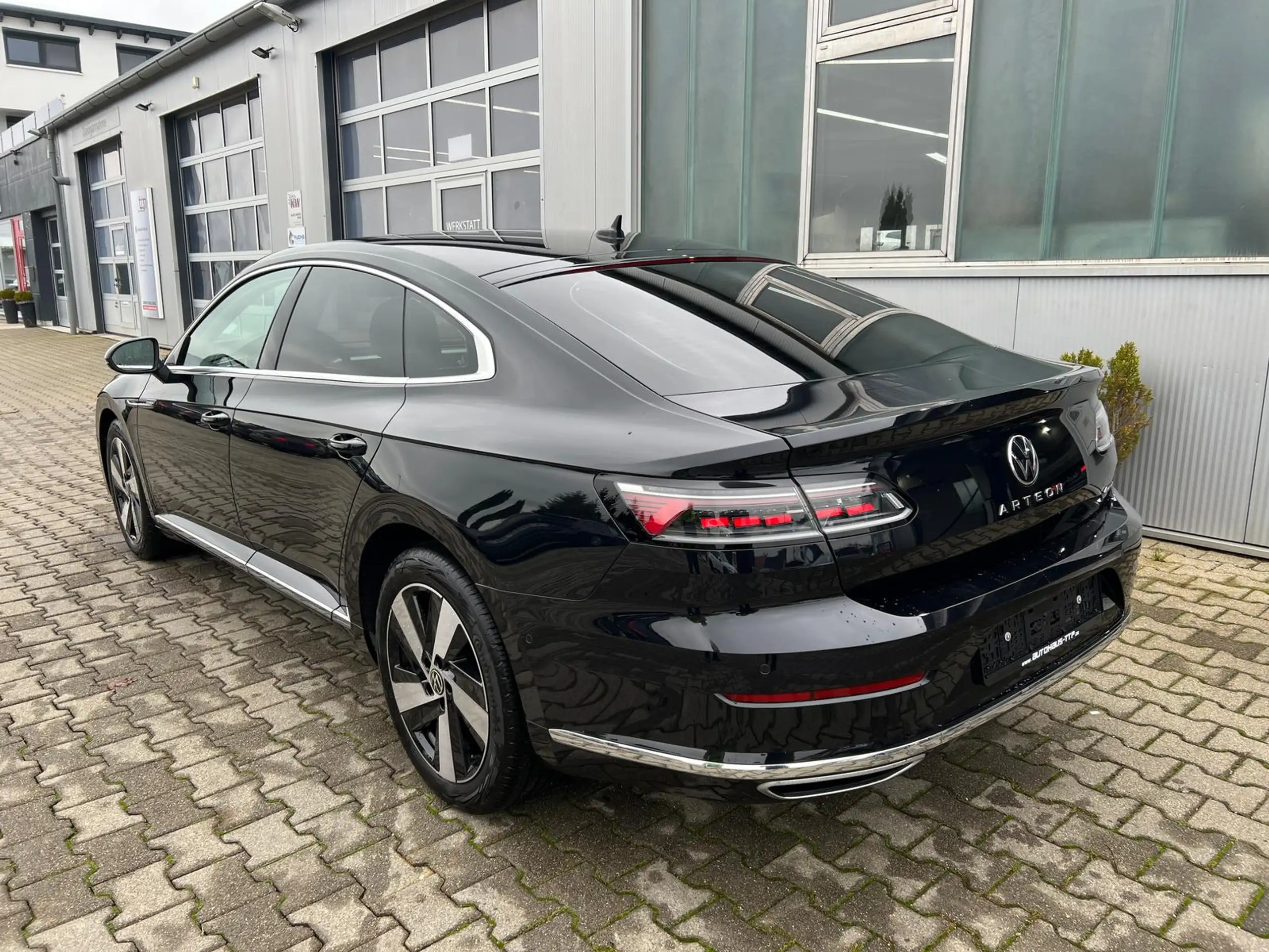 Volkswagen - Arteon