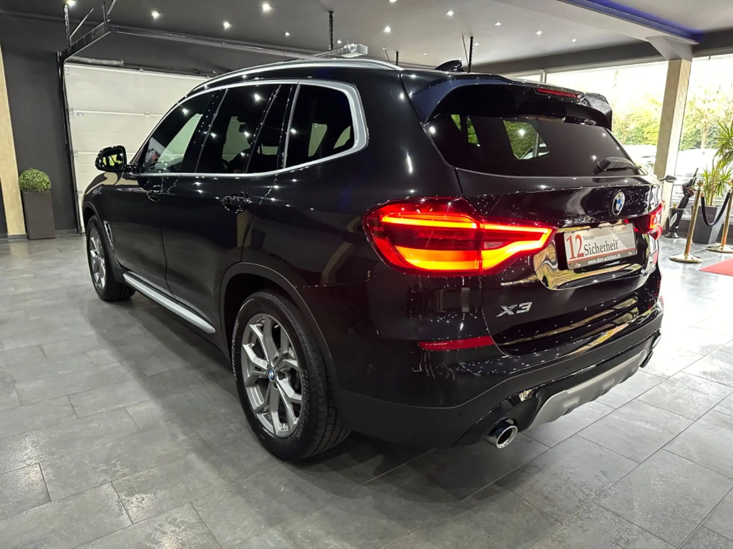 BMW - X3