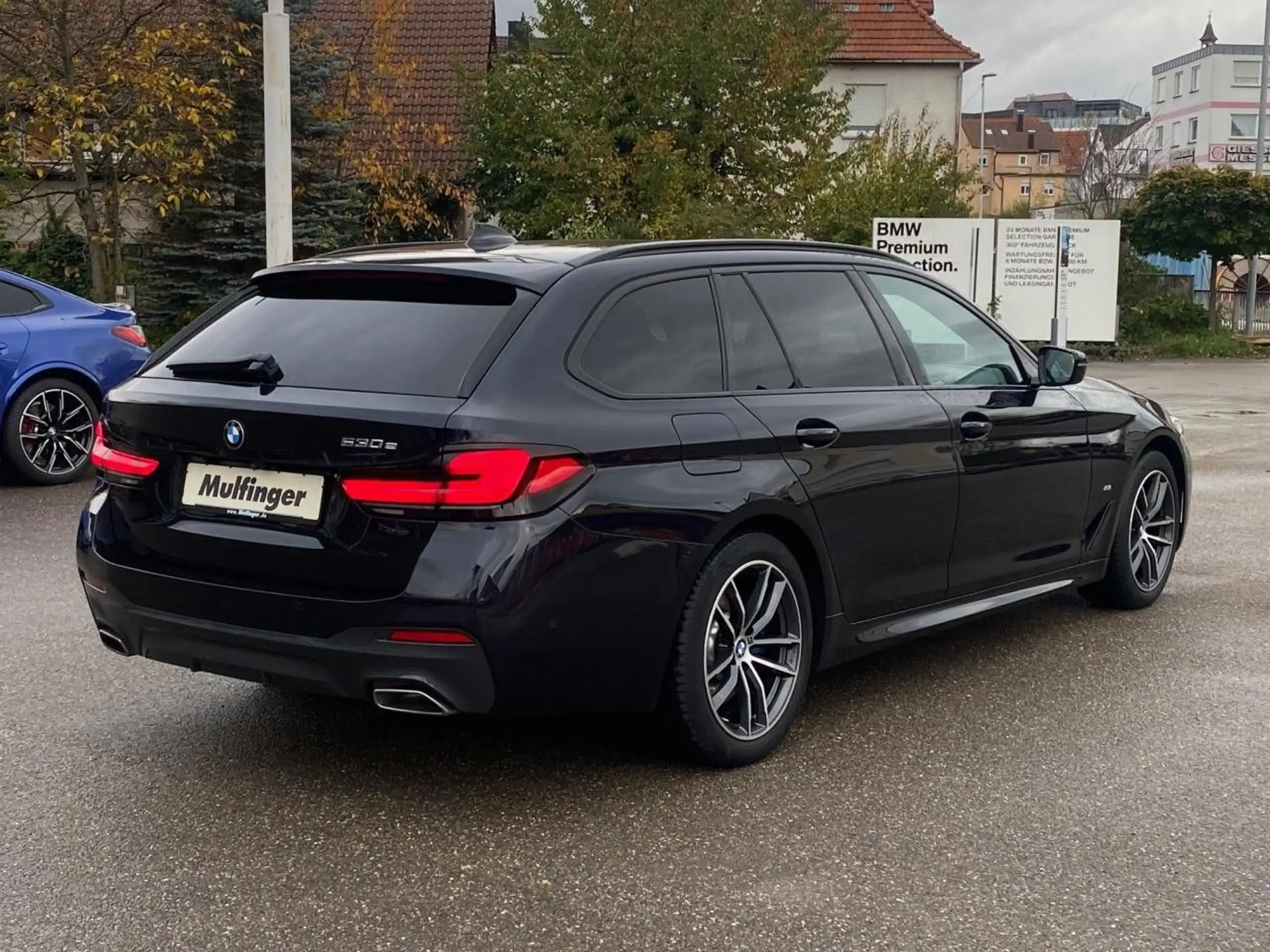 BMW - 530