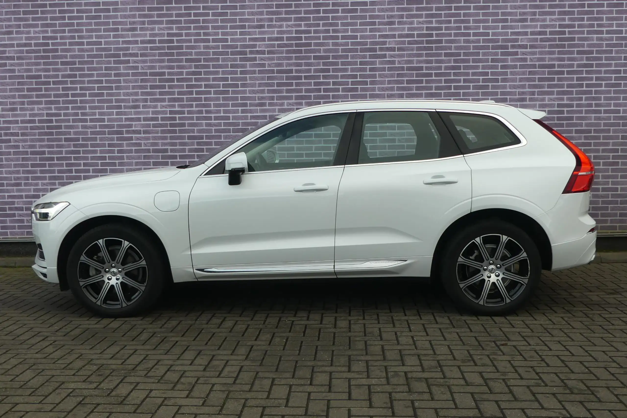 Volvo - XC60