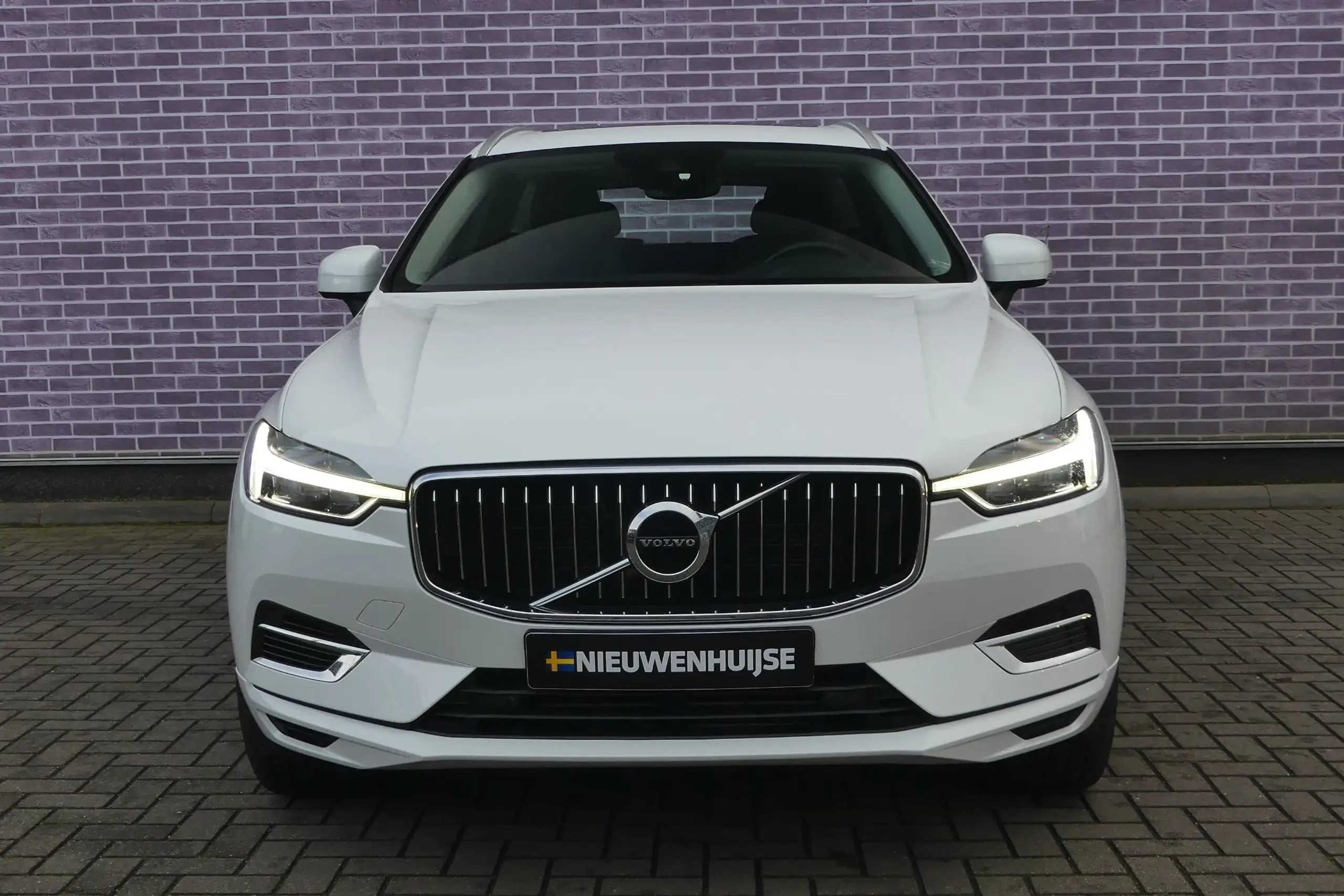 Volvo - XC60