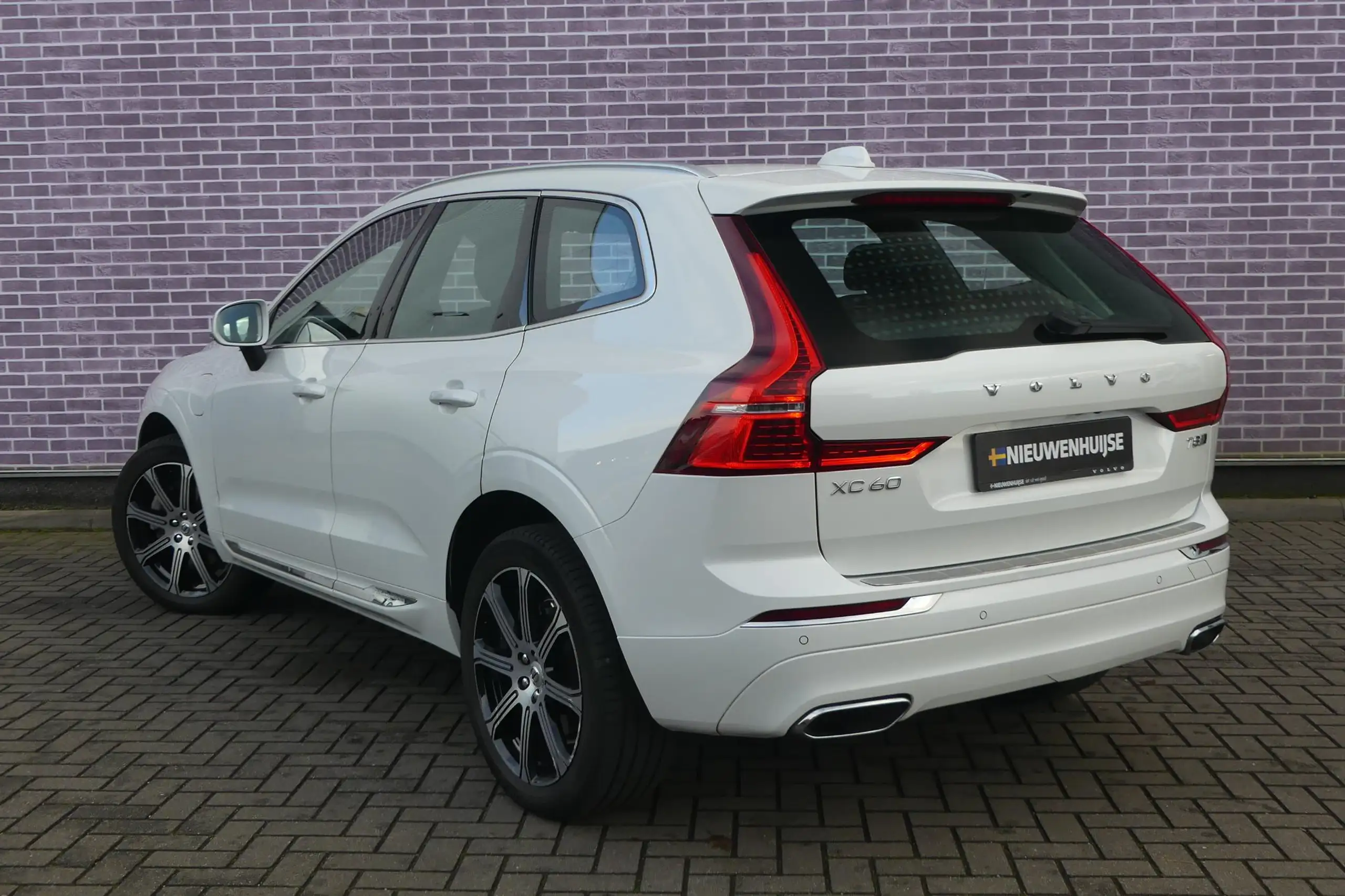 Volvo - XC60