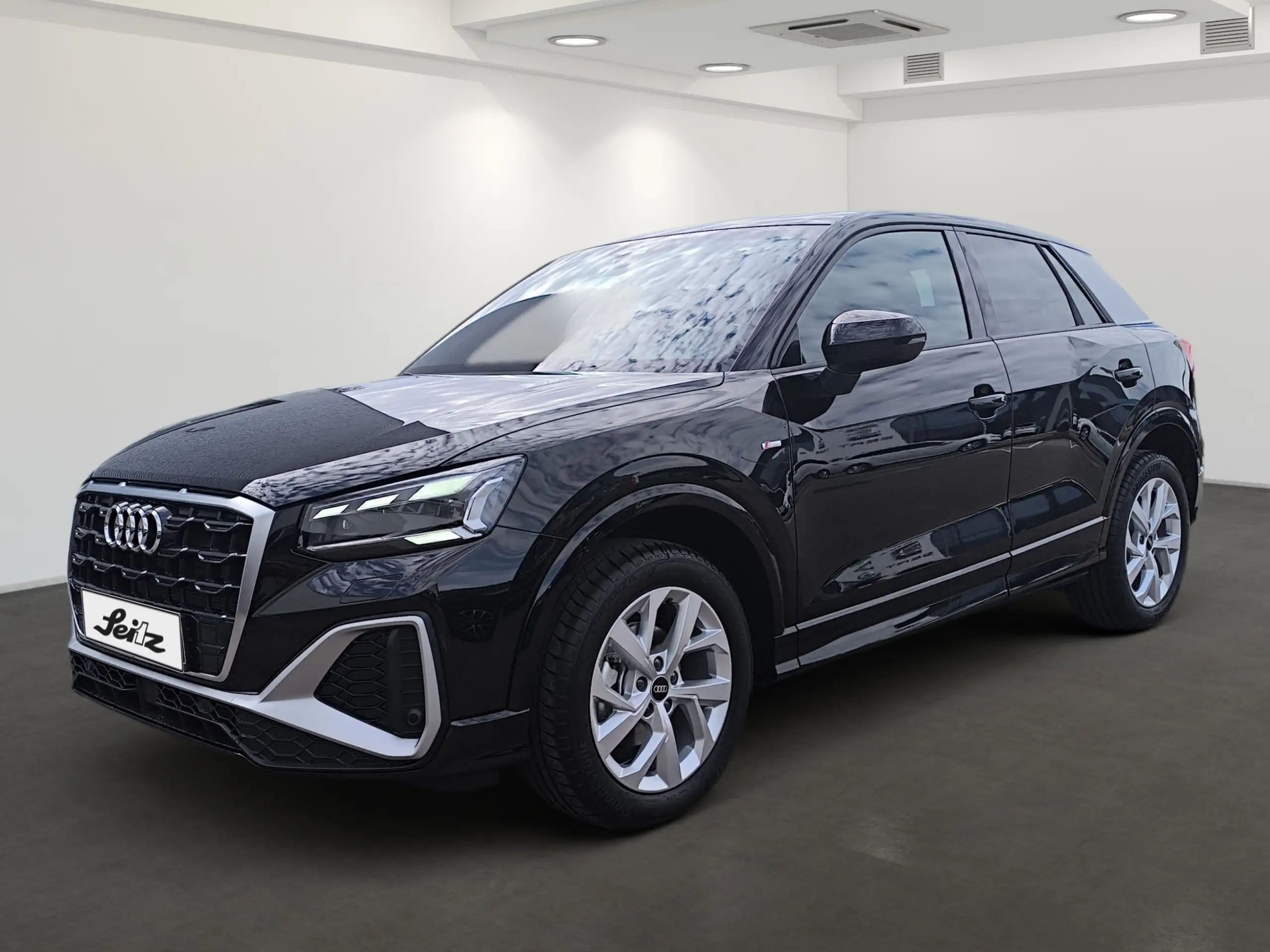 Audi - Q2