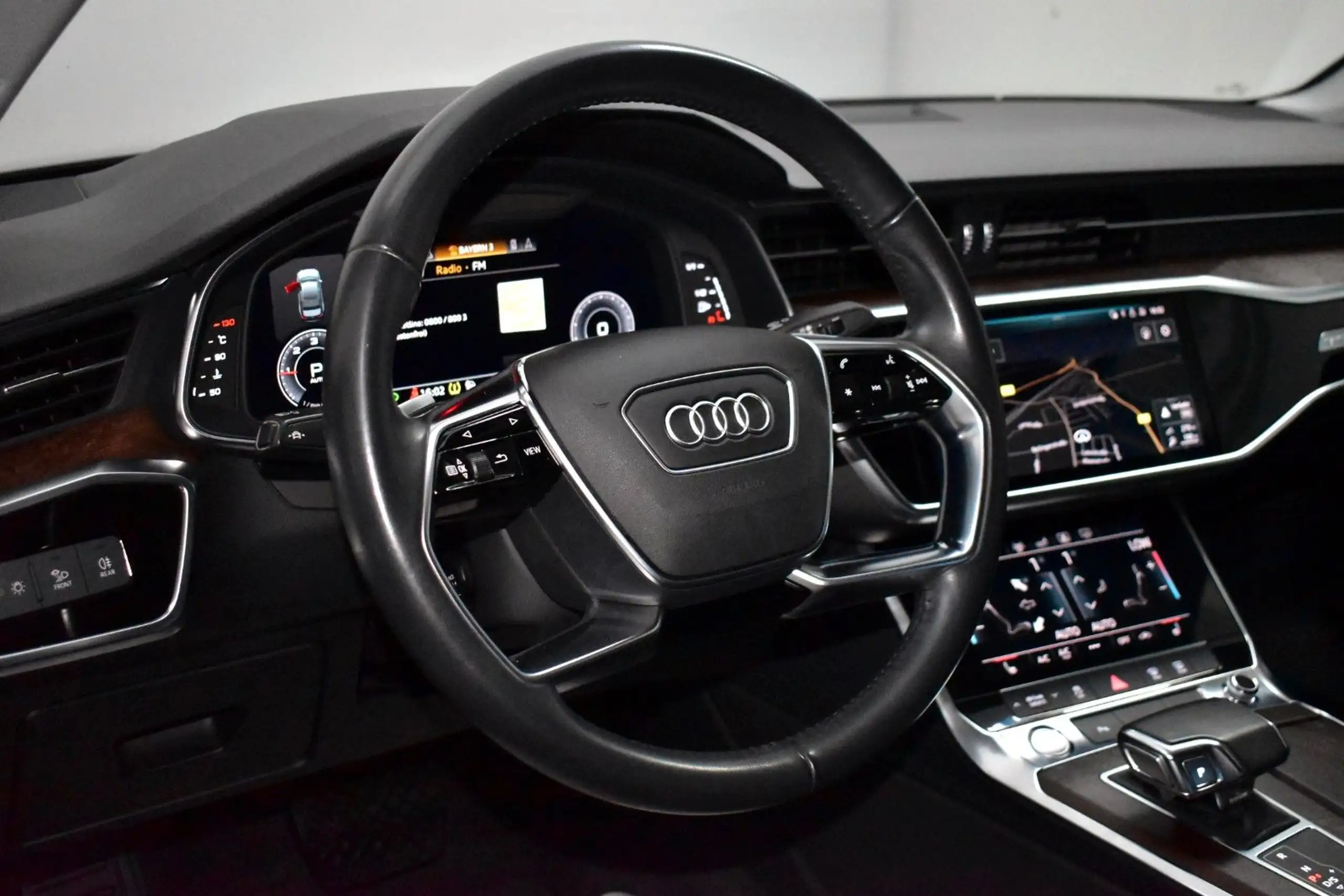 Audi - A6