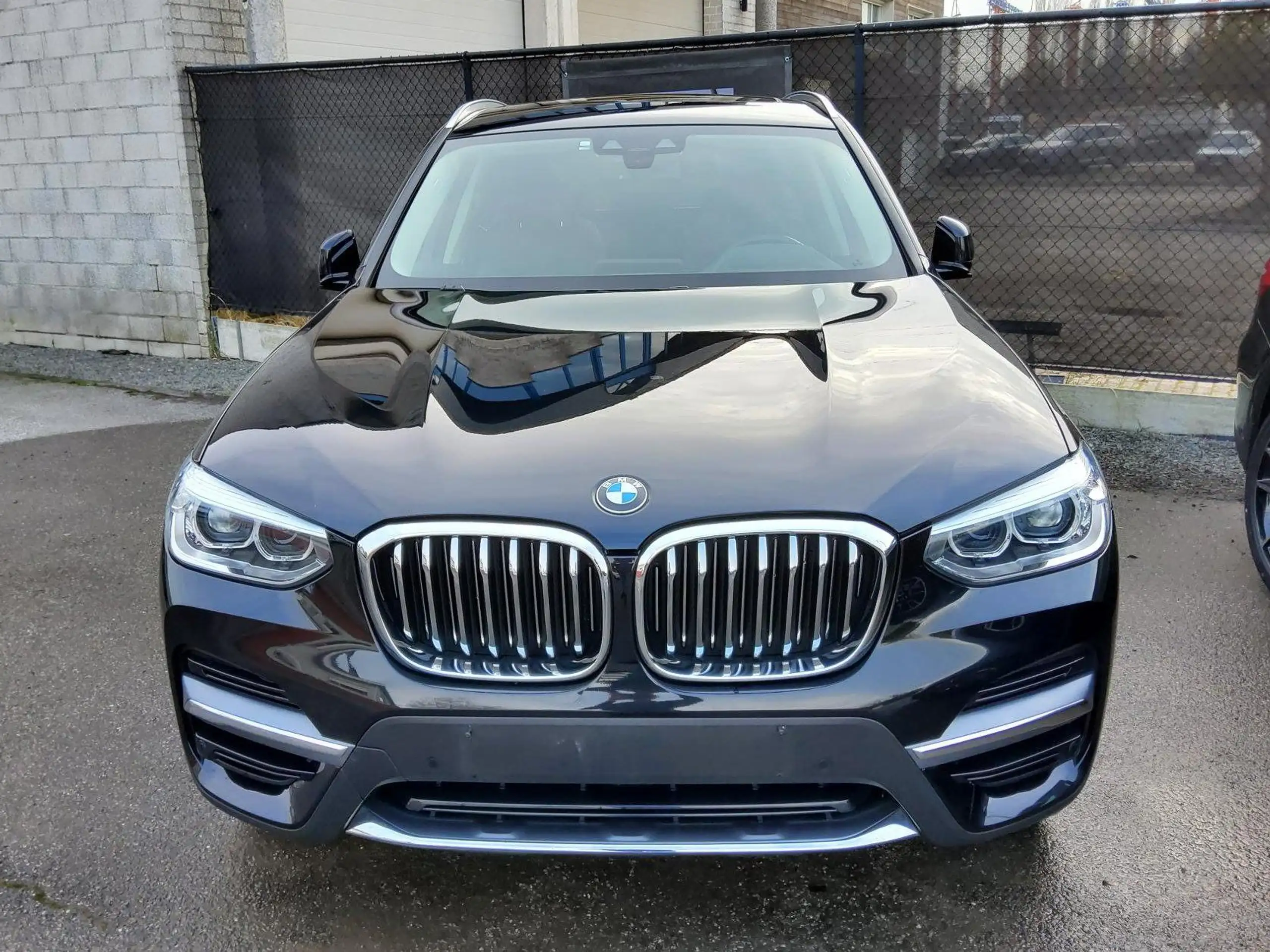 BMW - X3