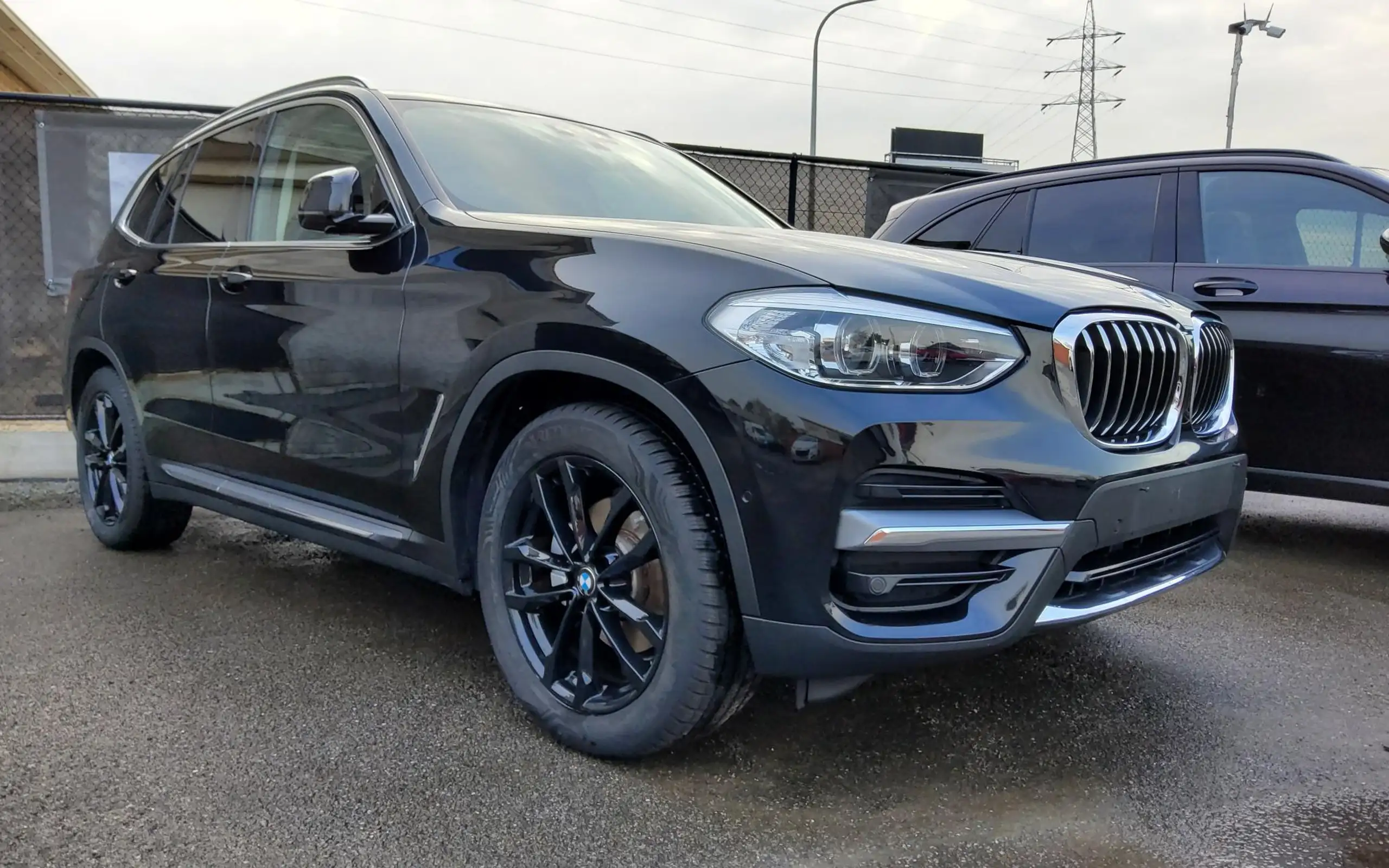 BMW - X3